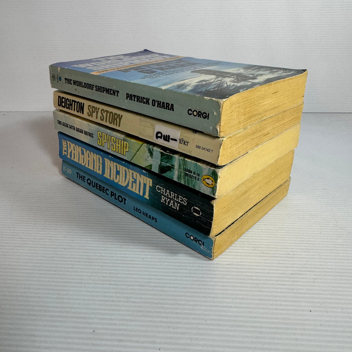 Naval Action Thriller Bundle x 5 : Spy Story - Len Delighton, Spy Ship - Tom Keene with Brian Haynes, The Wohldorf Shipment - Patrick O'Hara, The Pan Jang Incident - Charles Ryan, The Quebec Plot - Leo Heaps (3343)