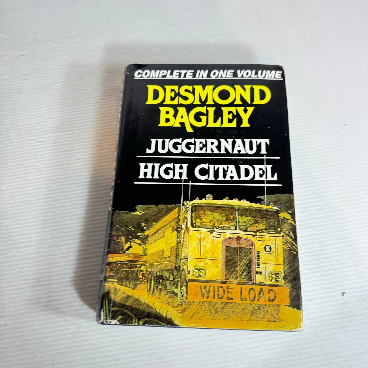 Desmond Bagley Book Bundle x 4 Books 5 x Stories : The Vivero Letter, The Golden Keel, Running Blind, Juggernaut & High Citadel (2002)