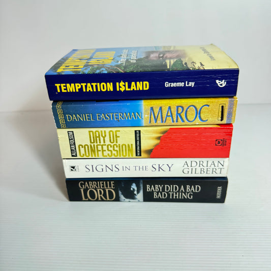 Suspense Thriller Bundle x 5 : Maroc - Daniel Easterman, Temptation Island - Graeme Lay, Day of Confession - Allan Folsom, Signs In the Sky - Adrian Gilbert, Baby Did A Bad Bad Thing - Gabrielle Lord(3389)