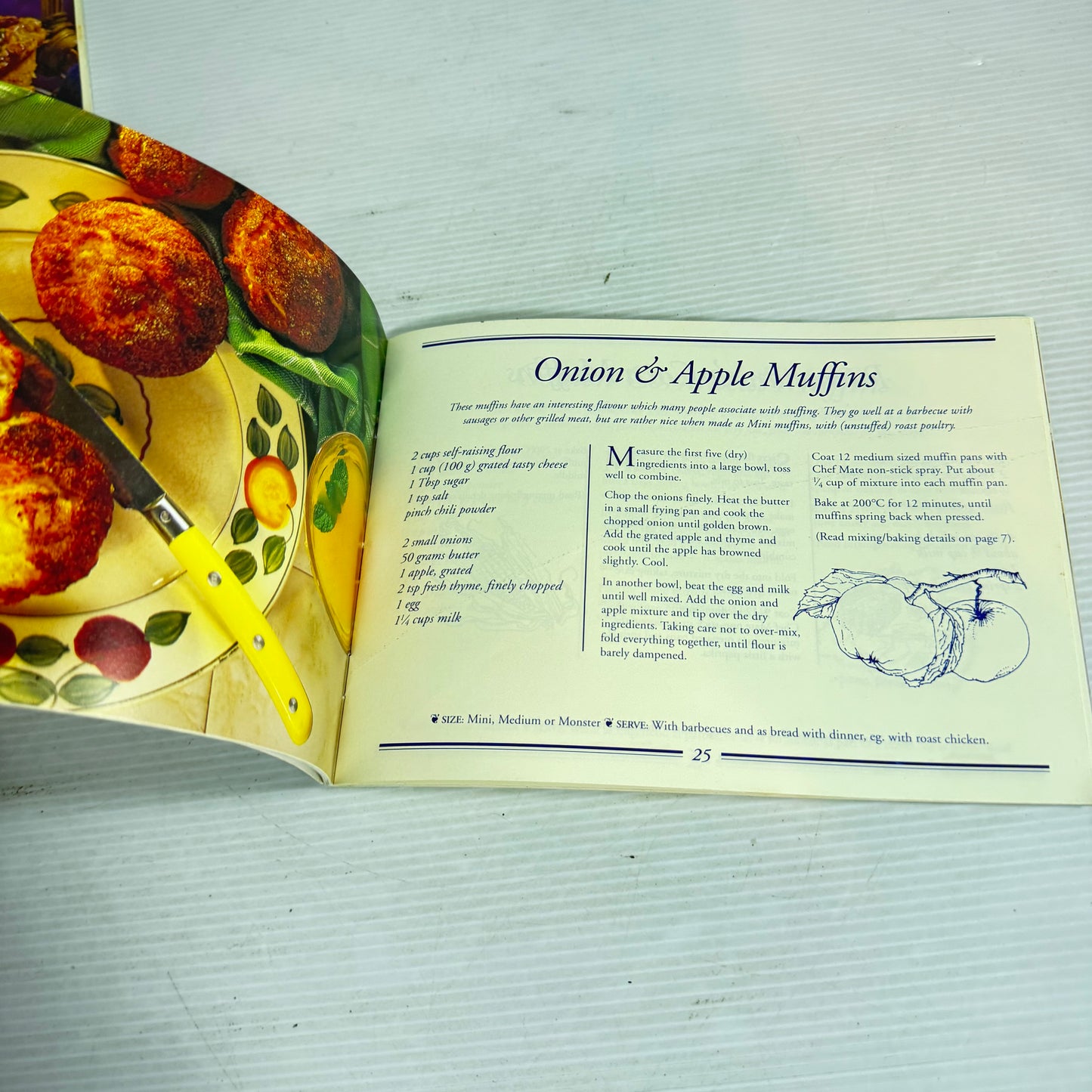 Muffin Cookbook Bundle x 4 Books : Mmmm Muffins, Muffin Magic, Marvellous Muffins, More Marvellous Muffins (2888)(2888)