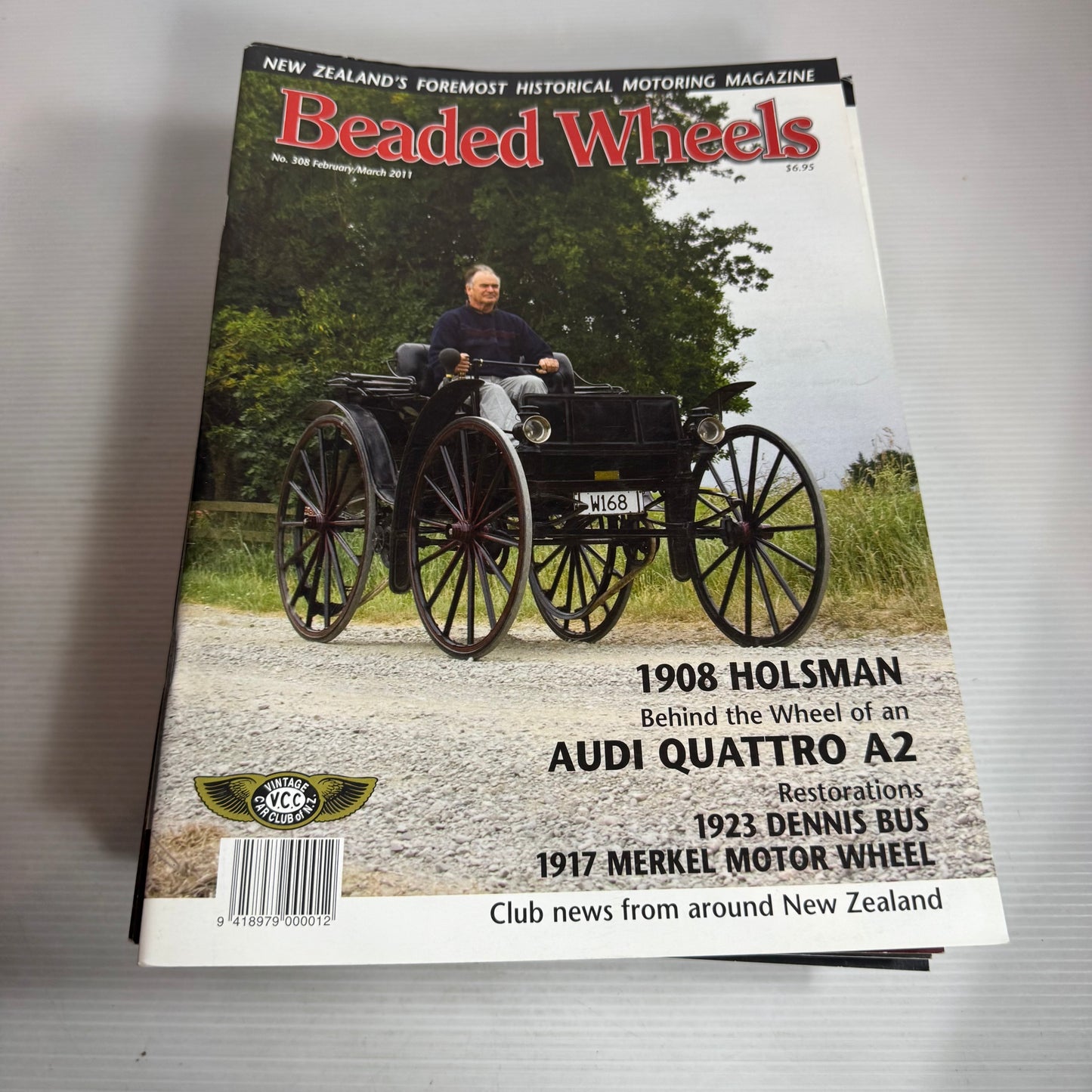 2011-2014 Vintage Beaded Wheels Magazine Bundle x 25 Magazines (2623)