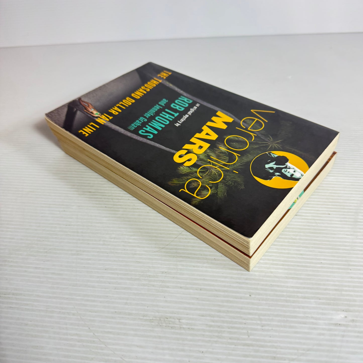 Veronica Mars Book Bundle x 2 : The Thousand Dollar Tan Line & Mr. Kiss and Tell (2813)