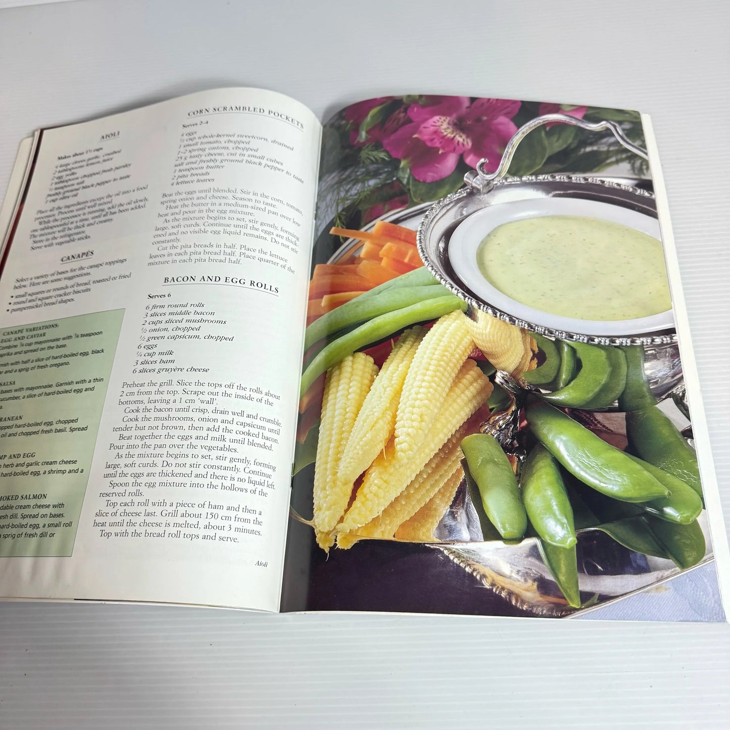 Vintage Cookbook Bundle x 6 Books (2254)