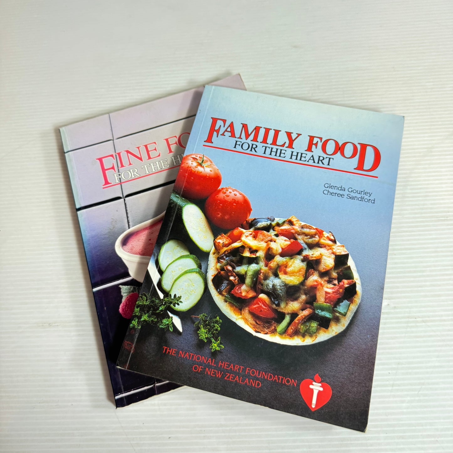 Family Food & Fine Food For the Heart Book Bundle - The National Heart Foundation of New Zealand  x 2 Books (2800)