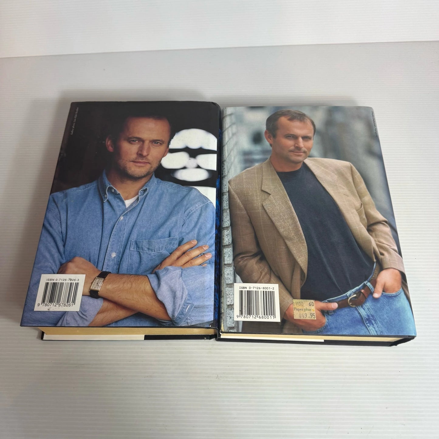 John Grisham Book Bundle x 2 : The Testament & The Brethren (2338)