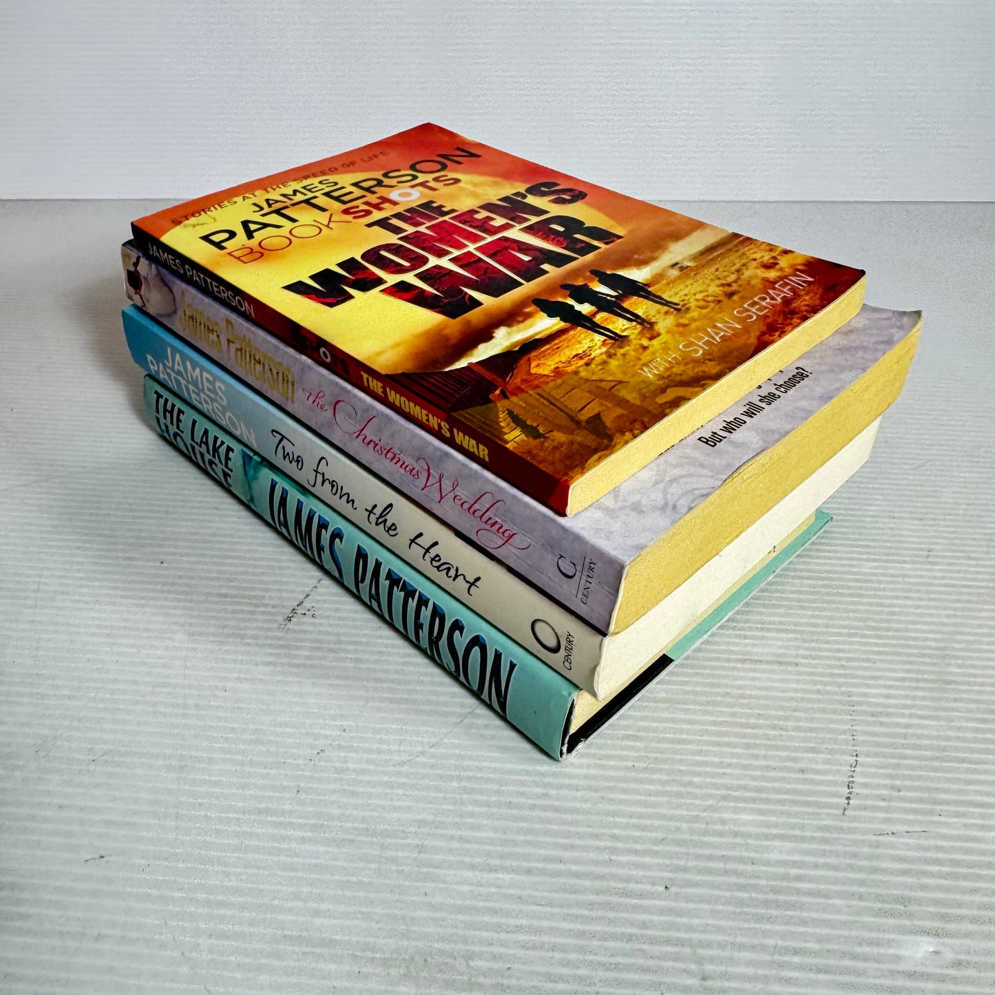 James Paterson Book Bundle x 4 : The Women's War, The Lake House, The Christmas Wedding, Toe From the Heart(2997)