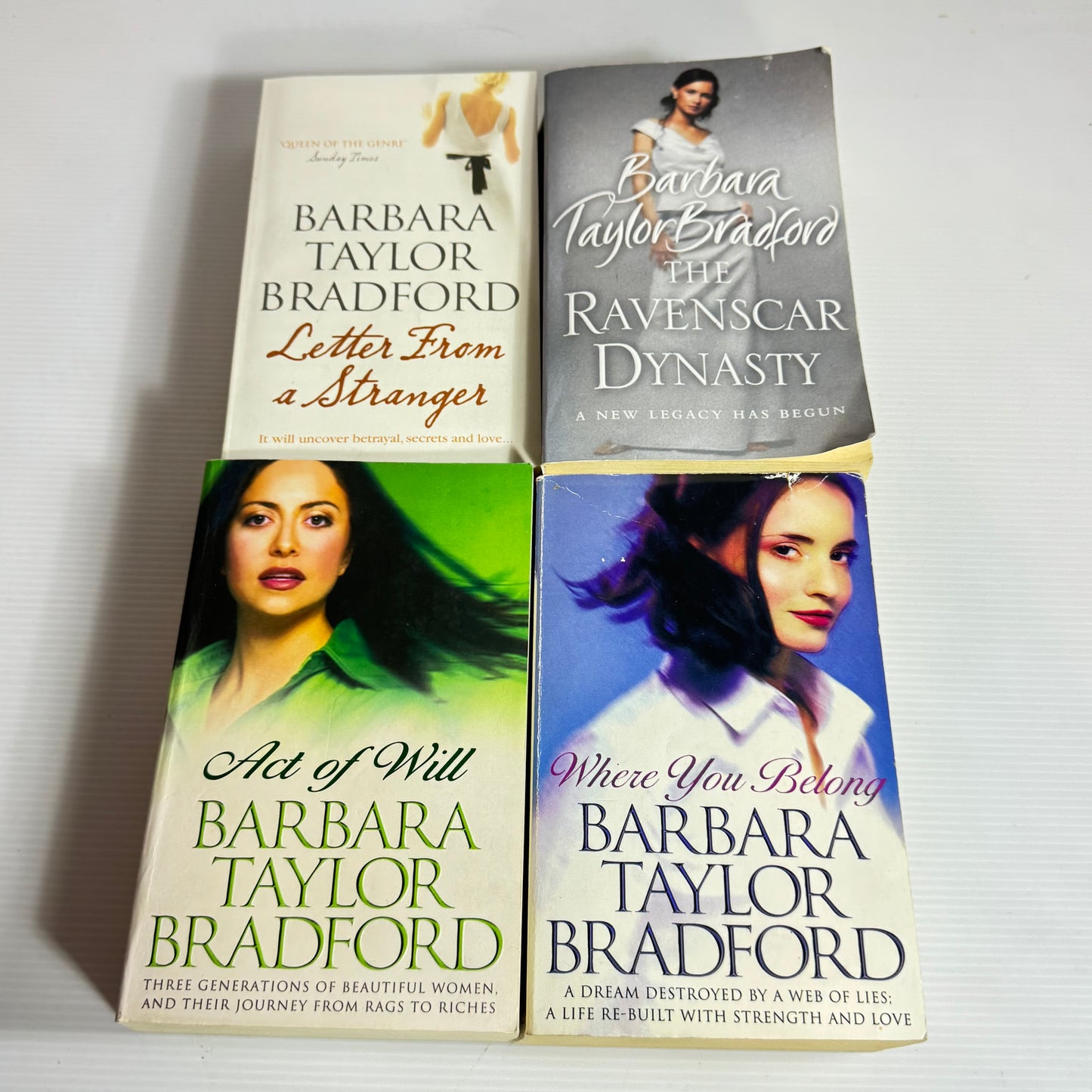 Barbara Taylor Bradford Book Bundle x 4 Books (3129)