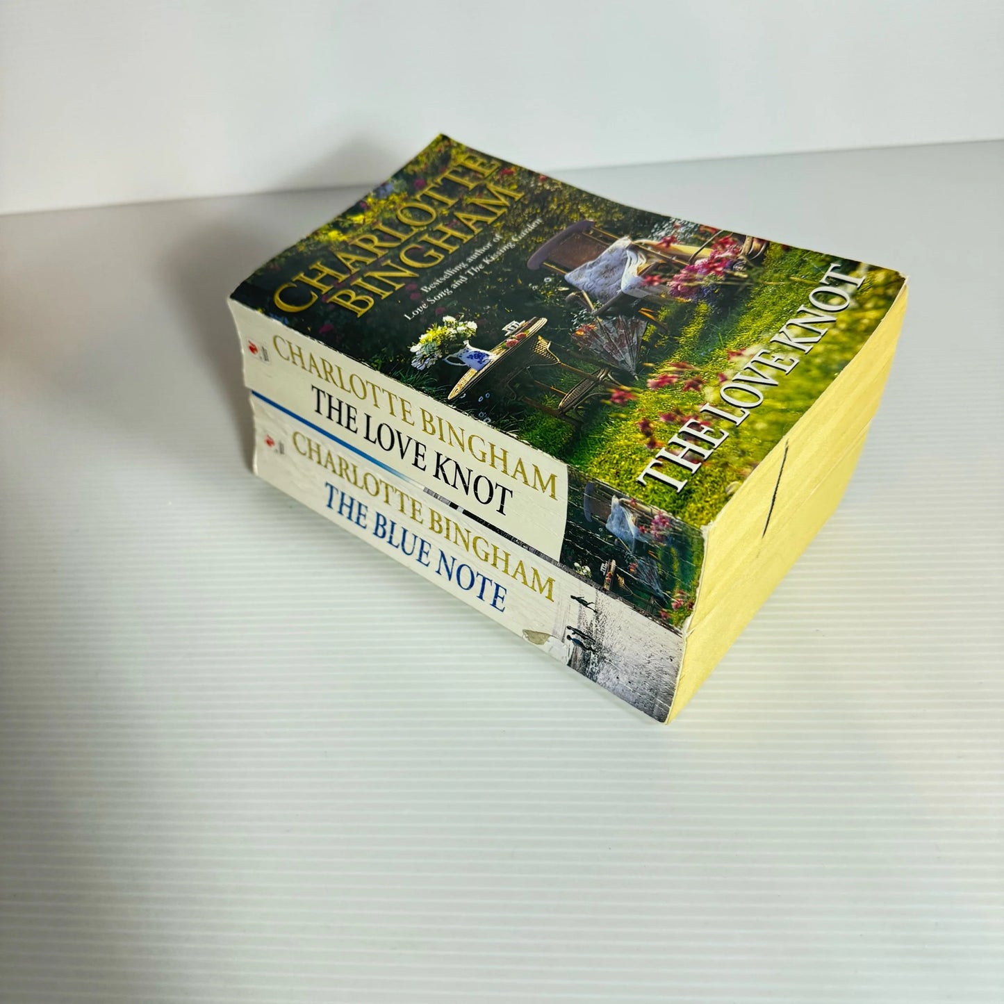 Charlotte Bingham Book Bundle x 2 Books : The Love Knot & The Blue Note (2245)