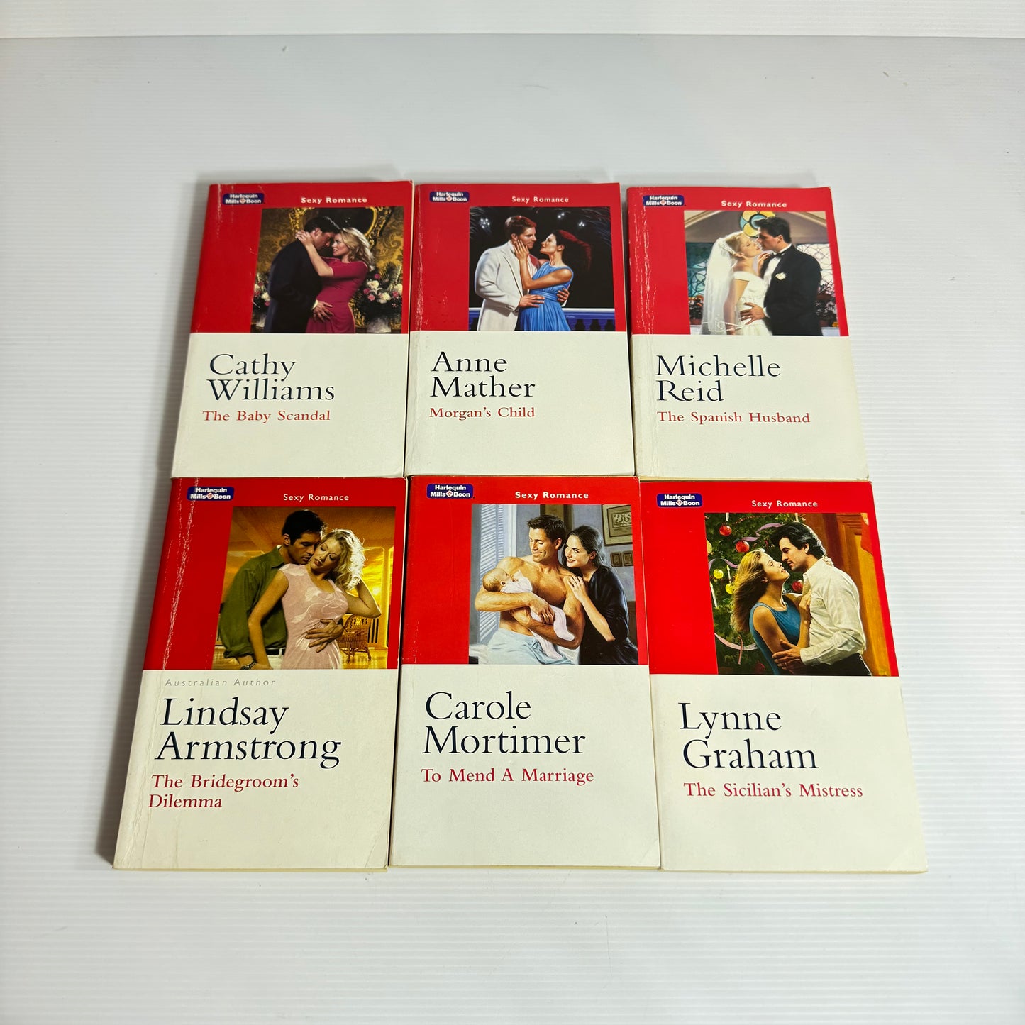 Mills & Boon Sexy Romance Book Bundle x 6 Books (3152)