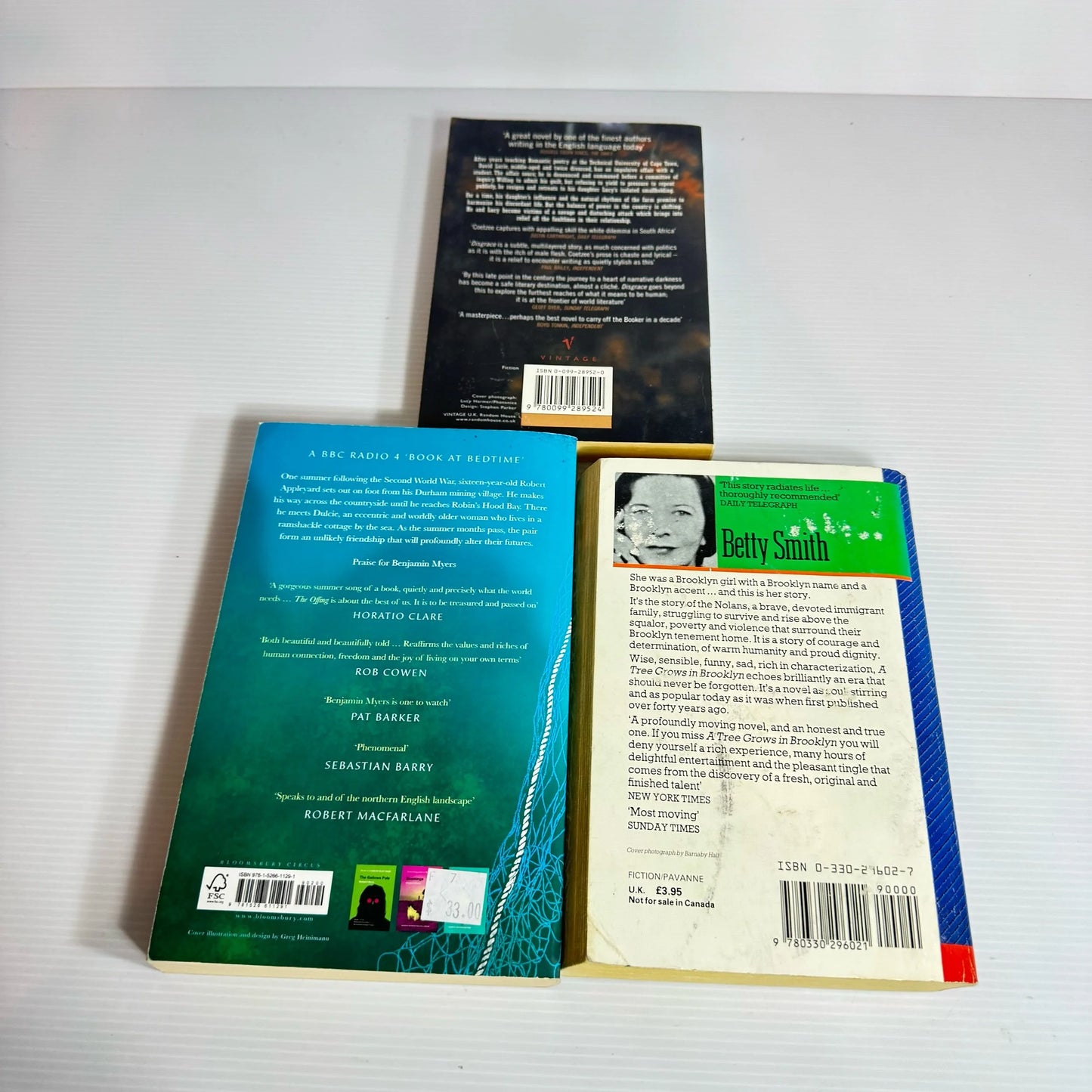 Contemporary Book Bundle x 3 Books : Various Authors (2053)