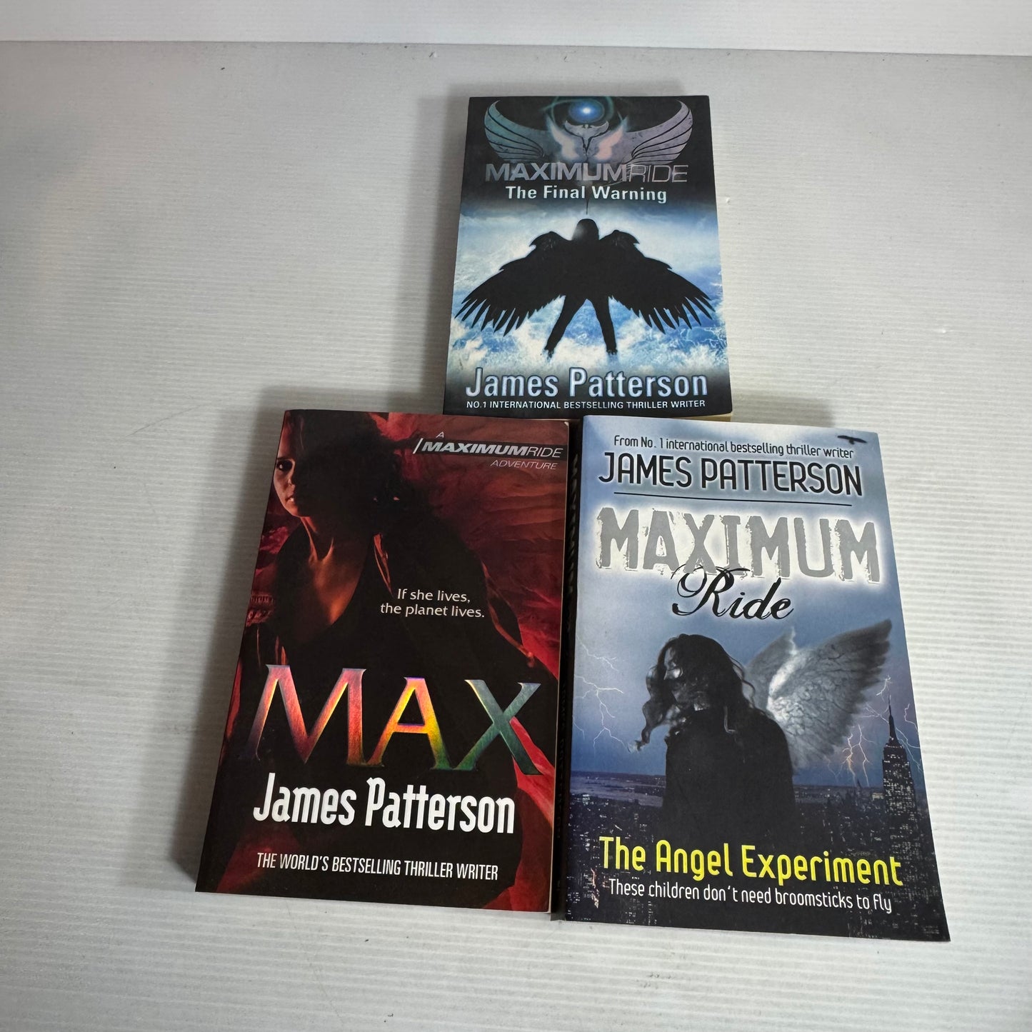 Maximum Ride Book Bundle by James Patterson x 3 : The Final Warning, Max, The Angel Experiment(2896)
