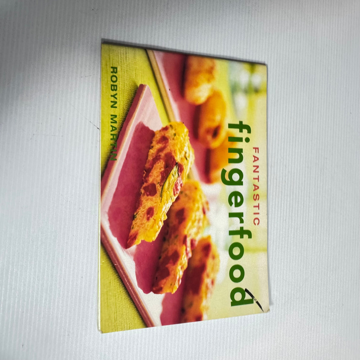 Finger Food Book Bundle x 3 : Nibbled, Fantastic Finger Food - Robyn Martin, Party & Finger Food - Family Circle Step-By-Step(3325)