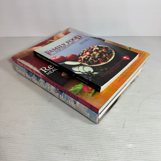 Healthy Food Cookbook Bundle x 3 : Family Food for the Heart, Real Fresh Food : Healthy Food for Busy People - Anna & Roger Wilde, Great Recipes For Good Health - Reader's Digest (2903)