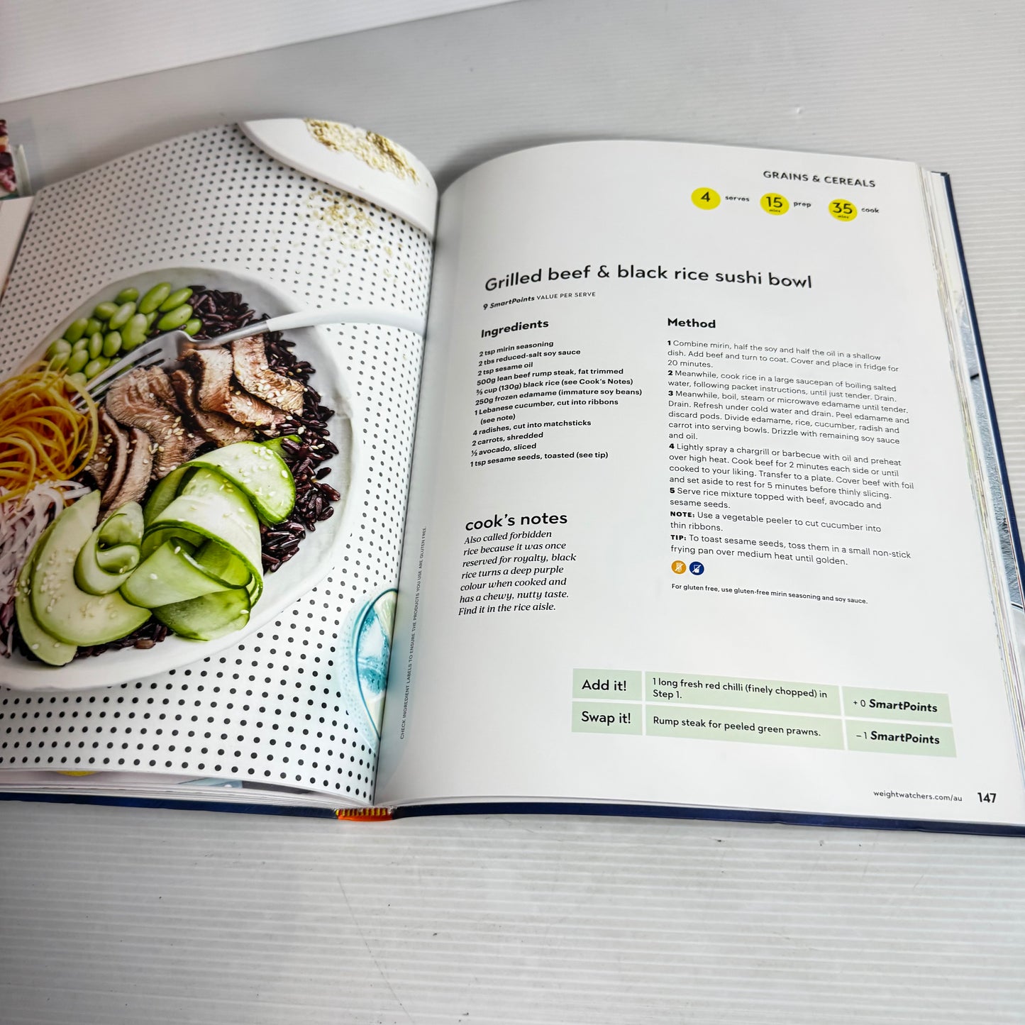 Weight Watchers Cookbook Bundle x 3 Books : The Essential WW Freestyle Cookbook, The Program Cookbooks, (2808)