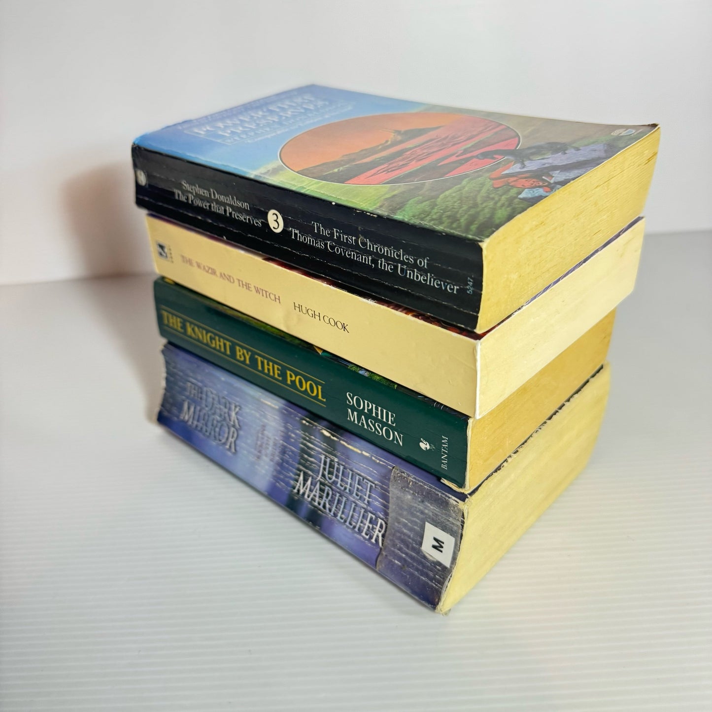Fantasy Book Bundle x 4 Books : Mixed Authors  (435)
