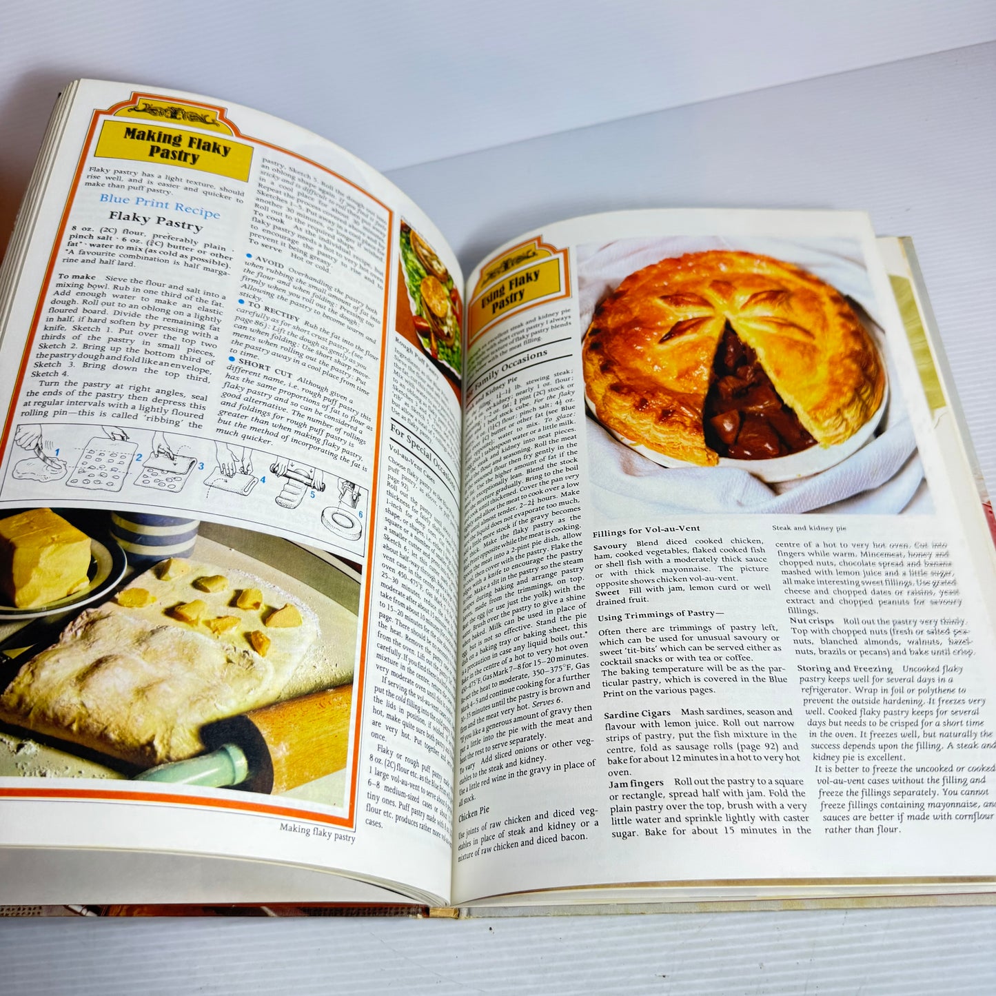 Vintage Cookbook Bundle x 3 : Portmeirion Book of Entertaining (1990), Simple Recipes - Joanna Percival (1982),, Australian & New Zealand Family Cookbook (1977)(2940)