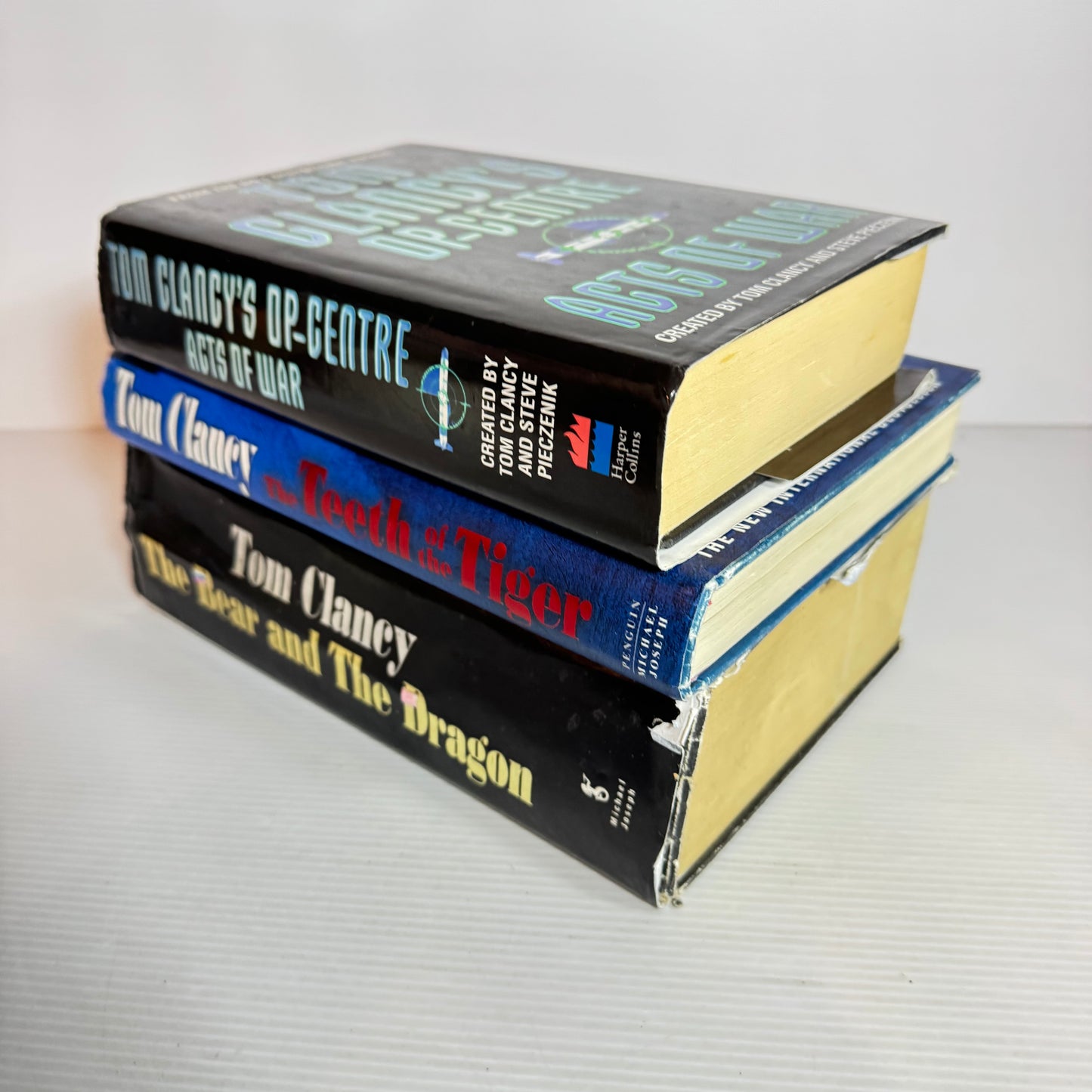 Tom Clancy Hardcover Book Bundle x 3 Books (2462)