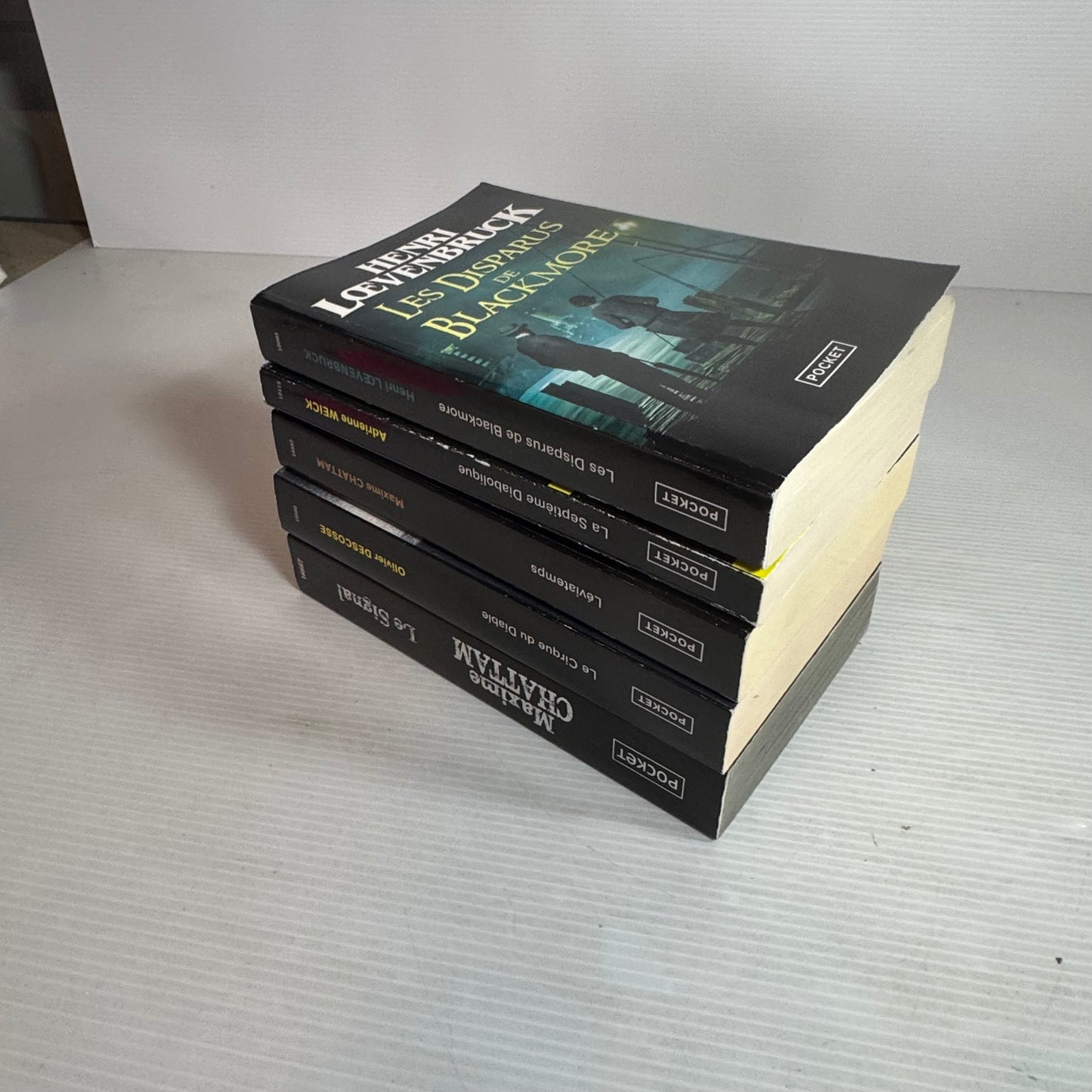 French Language Thriller Mix Author Book Bundle x 5 Books (2582)