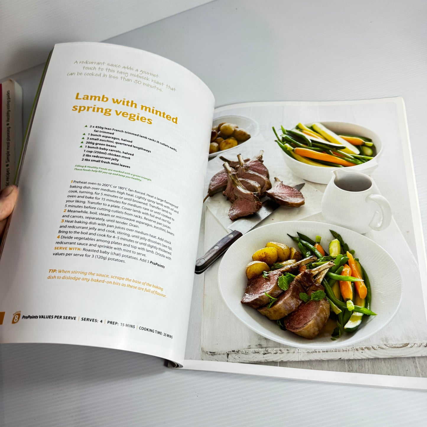 Weight Watchers Book Bundle x 4 : Programme Cookbook, Cook Easy, Cook Tasty, Eat & Enjoy (3105)