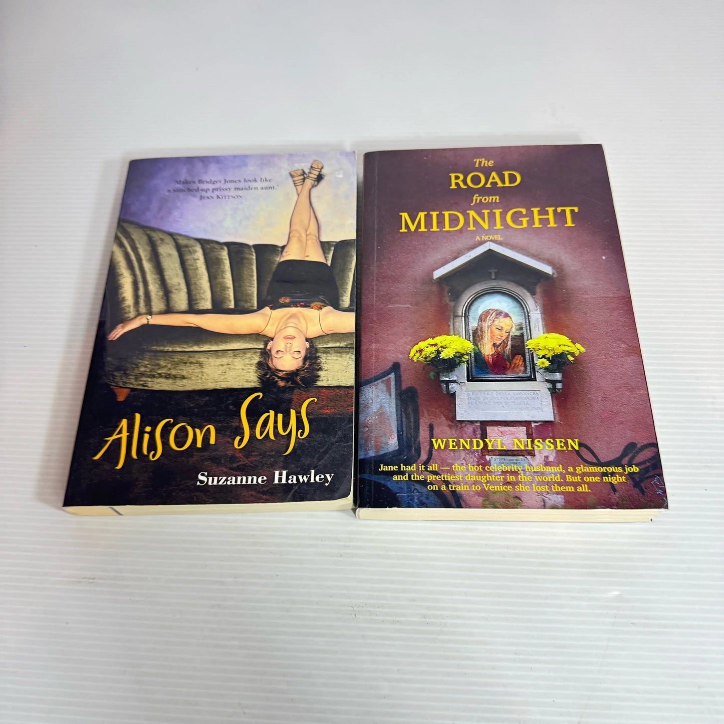 Contemporary Romance Book Bundle x 2 : Alison Says - Suzanne Hawley & The Road from Midnight - Wendyl Nissen (2348)
