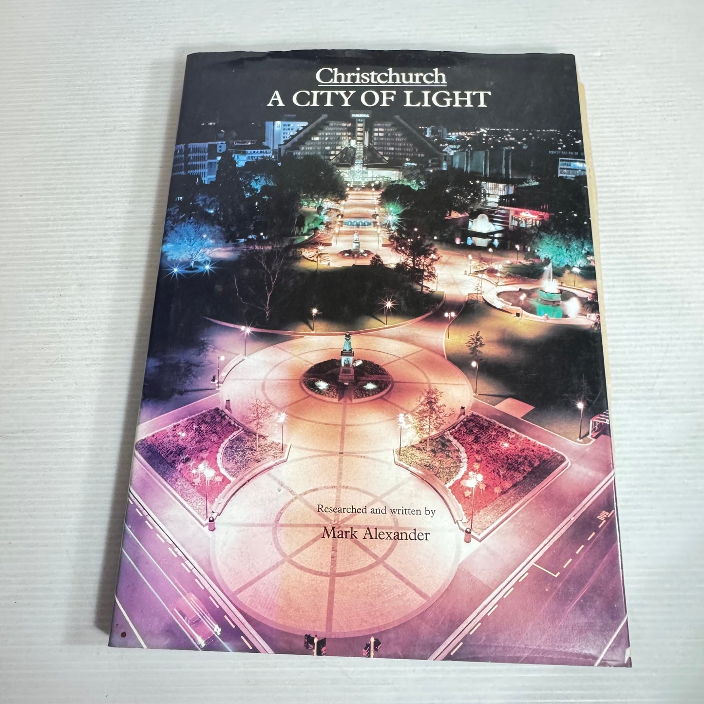 Christchurch City Book Bundle x 2 Books : Buildings &amp; Bridges of Christchurch New Zealand (Vintage 1981 First Edition) - Gwenda Turner &amp; Christchurch : A City of Light - Mark Alexander (Vintage 1990)(2811)