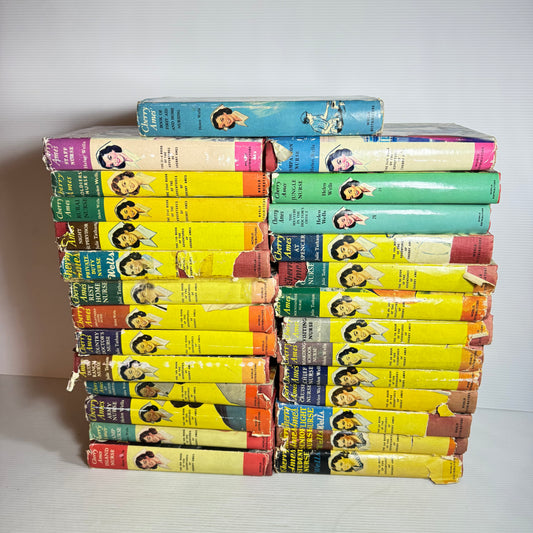 Cherry Ames Nurse Book Bundle : Full Series of 27 Books - Helen Wells (Vintage 1940's) (2791)