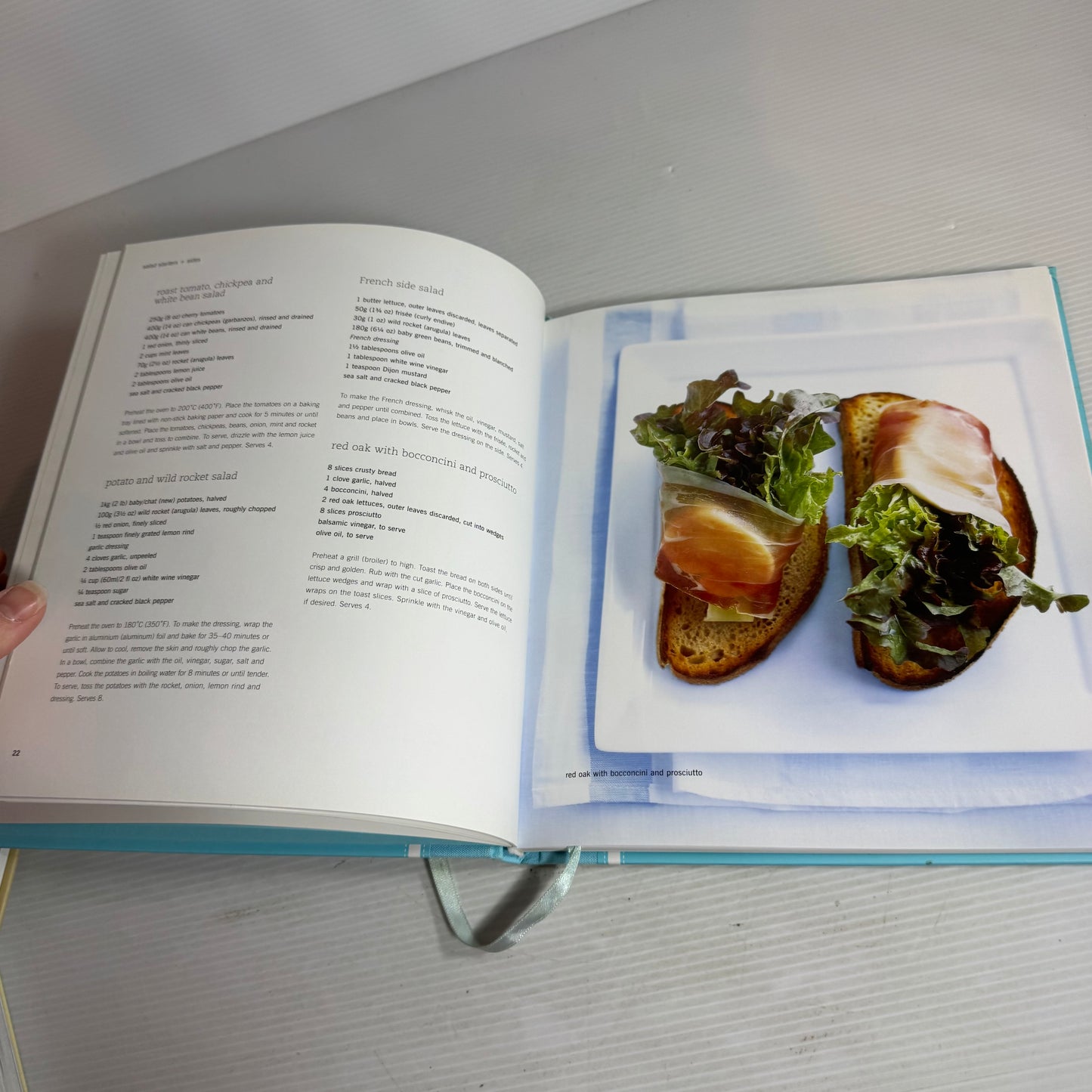Donna Hay Cookbook Bundle x 3 : Simple Essentials : Pasta, Rice + Noodles, Simple Essentials Salads + Vegetables, Modern Classics Book 1(2910)