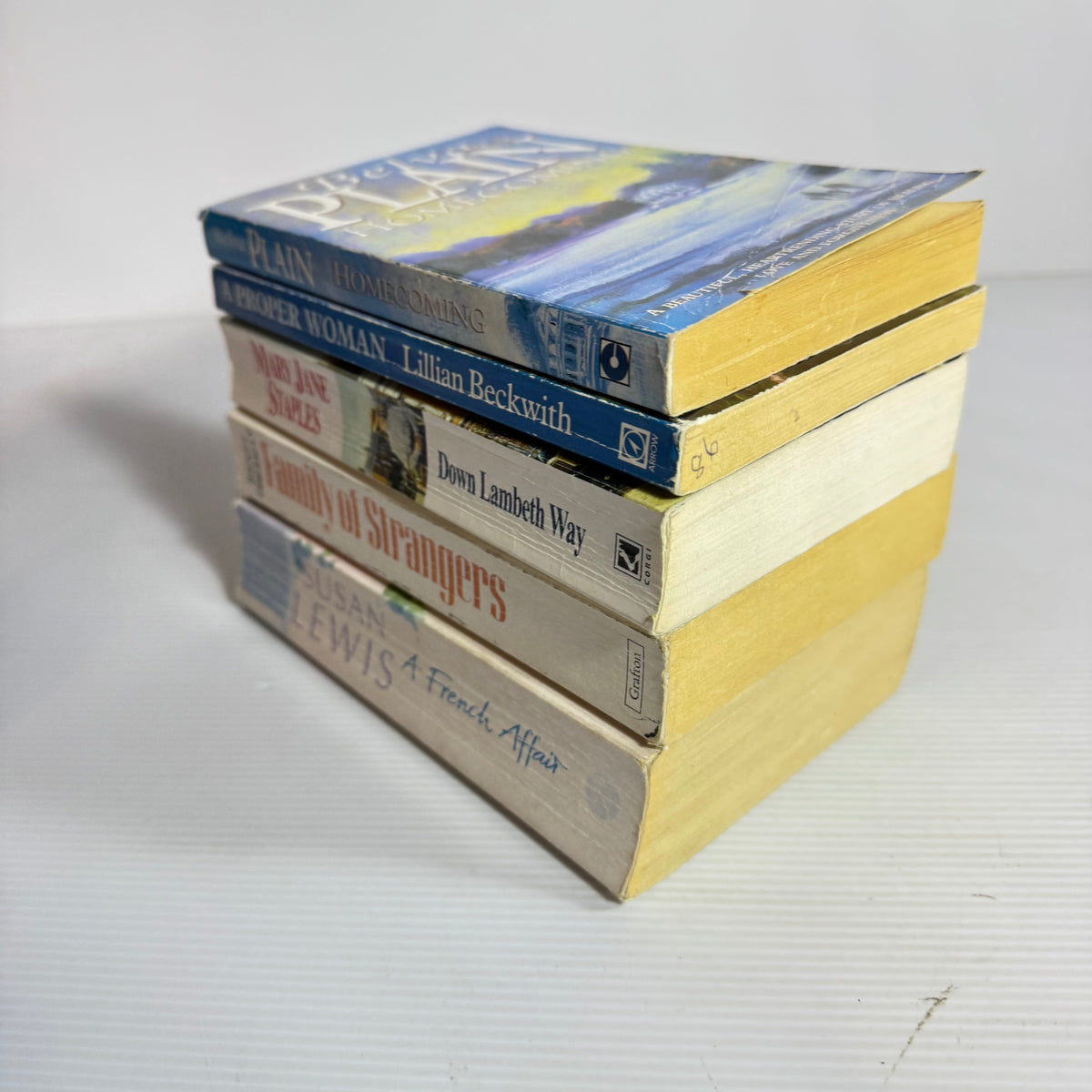 Historical Romance Bundle x 5 : A Proper Woman - Lillian Beckwith, Homecoming - Belva Plain, Down Lambeth way - Mary Jane Staples, Family of Strangers - Wendy Cheriman, A French Affair - Susan Lewis (3403)