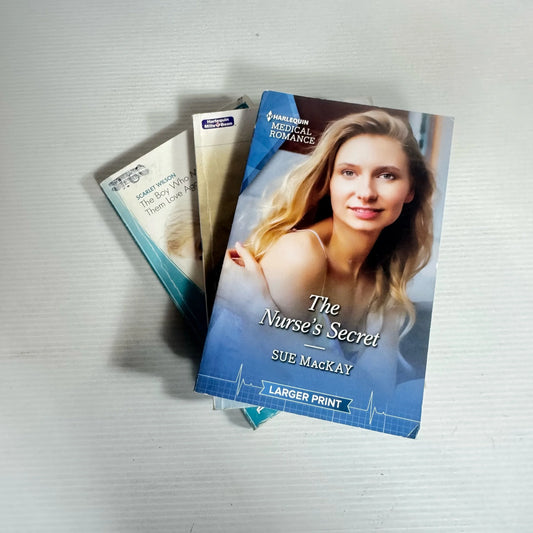 Mills & Boon Medical & Sweet LARGE PRINT Book Bundle x 3 Books (2369)