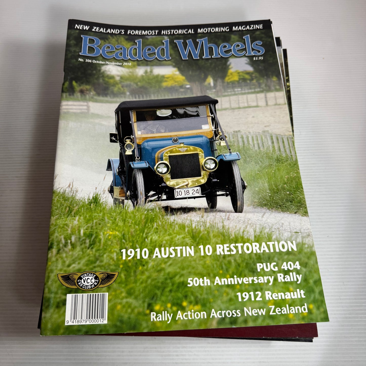 2011-2014 Vintage Beaded Wheels Magazine Bundle x 25 Magazines (2623)