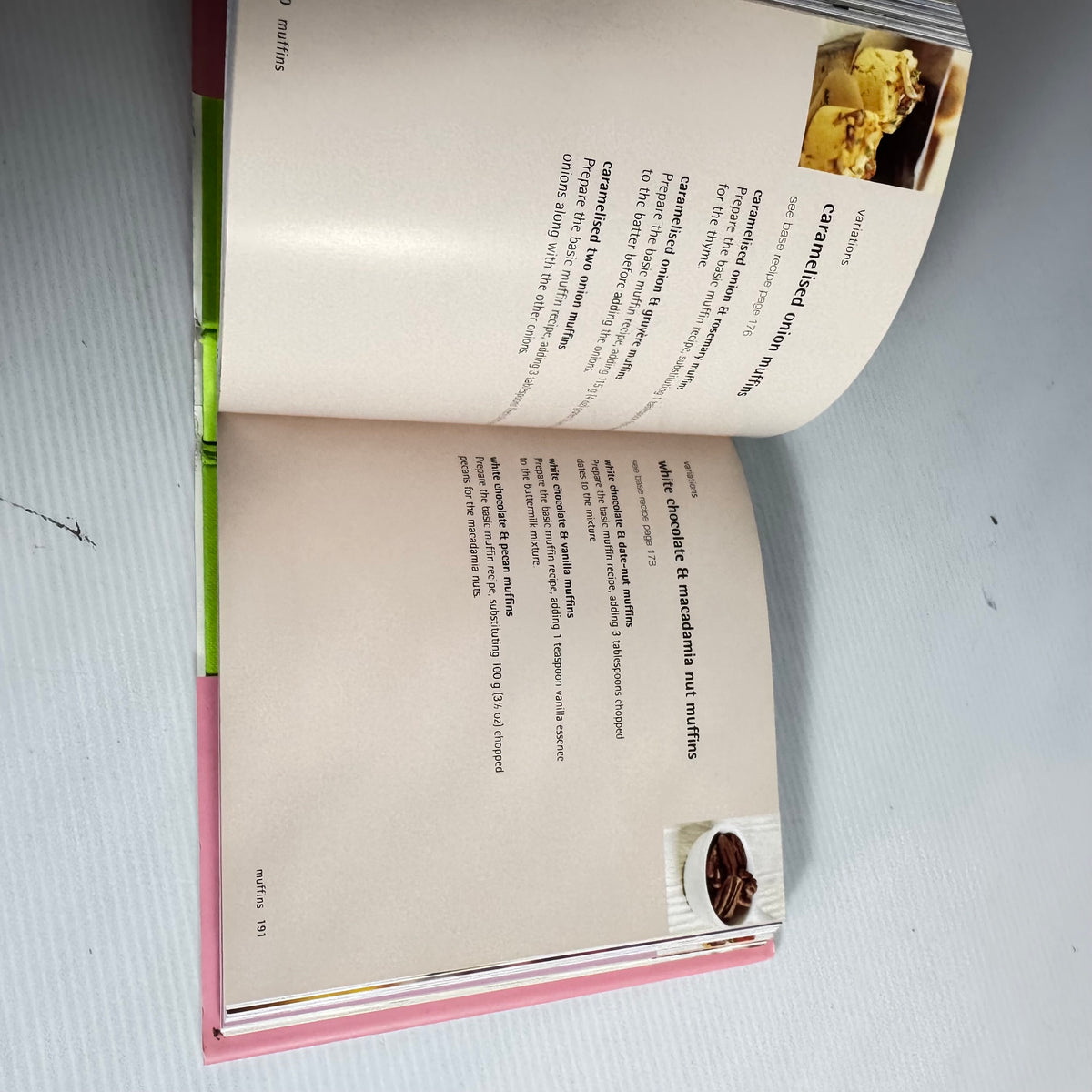 Cupcake Book Bundle x 3 Books : 500 Cupcakes, Cupcakes & Muffins, Super-duper Cupcakes (3223)