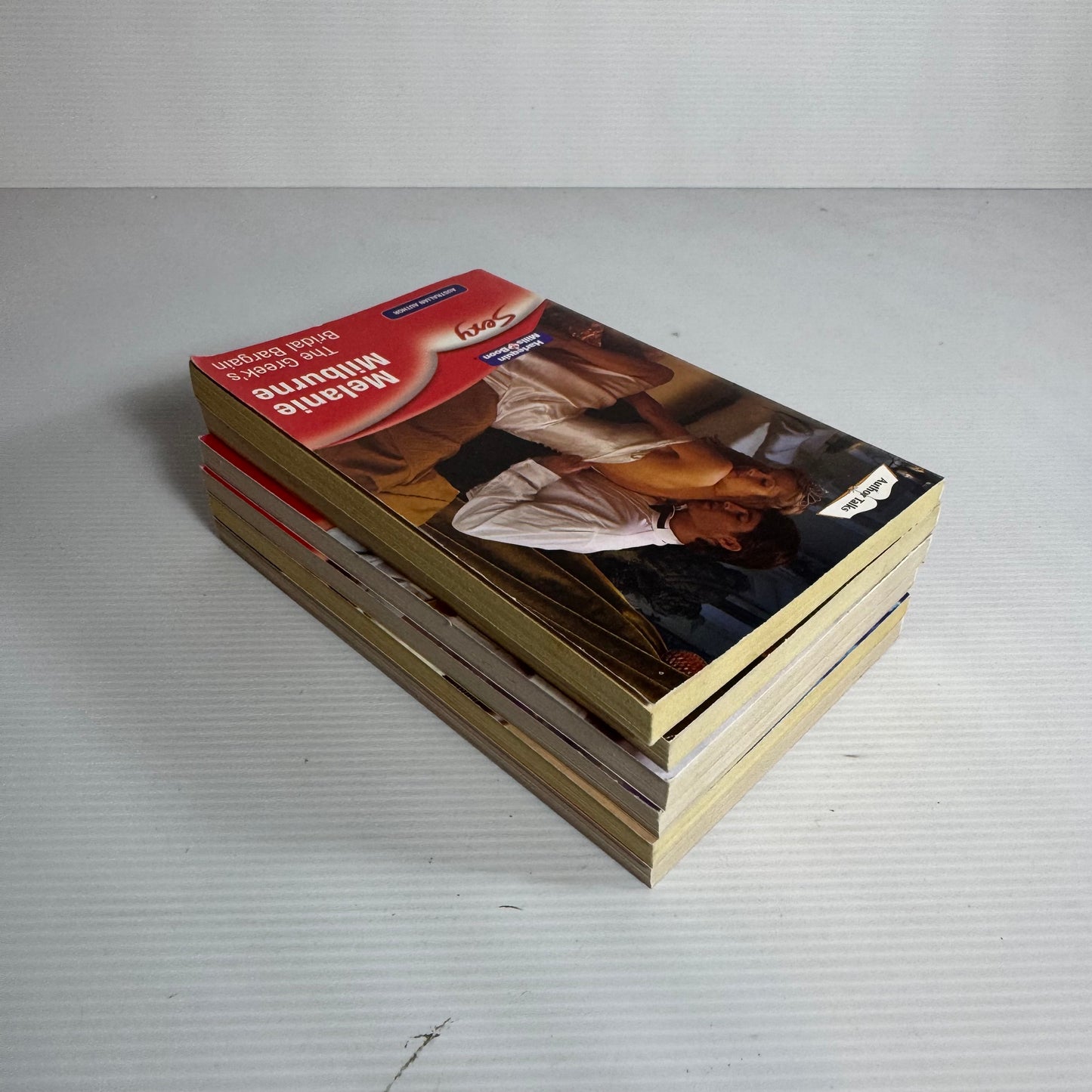 Mills & Boon Sexy Book Bundle x 6 Books (3172)