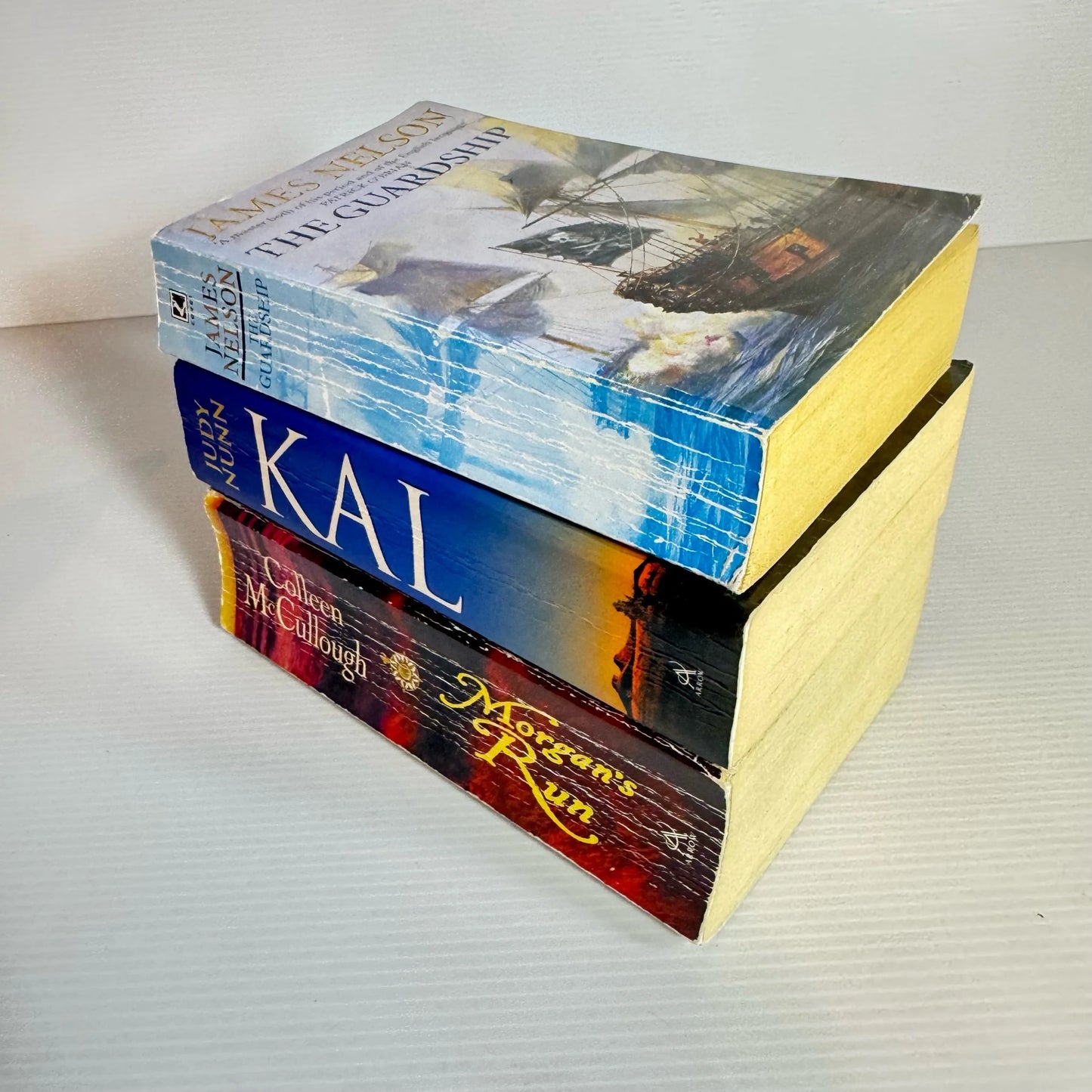 Historical Book Bundle x 3 Books : The Guardship - James Nelson, Kal - Judy Nunn, Morgan's Run - Colleen McCullough (2236)