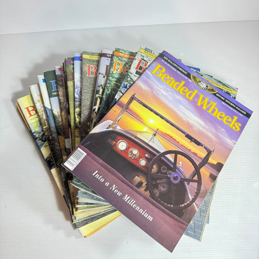 1988-1999 Beaded Wheels Vintage Magazine Bundle x 30 Magazines (2621)