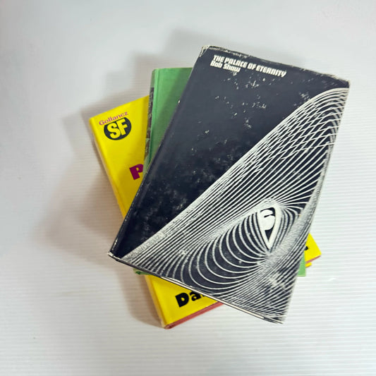 Science Fiction Vintage Book Bundle x 3 : Mixed Authors (2356)