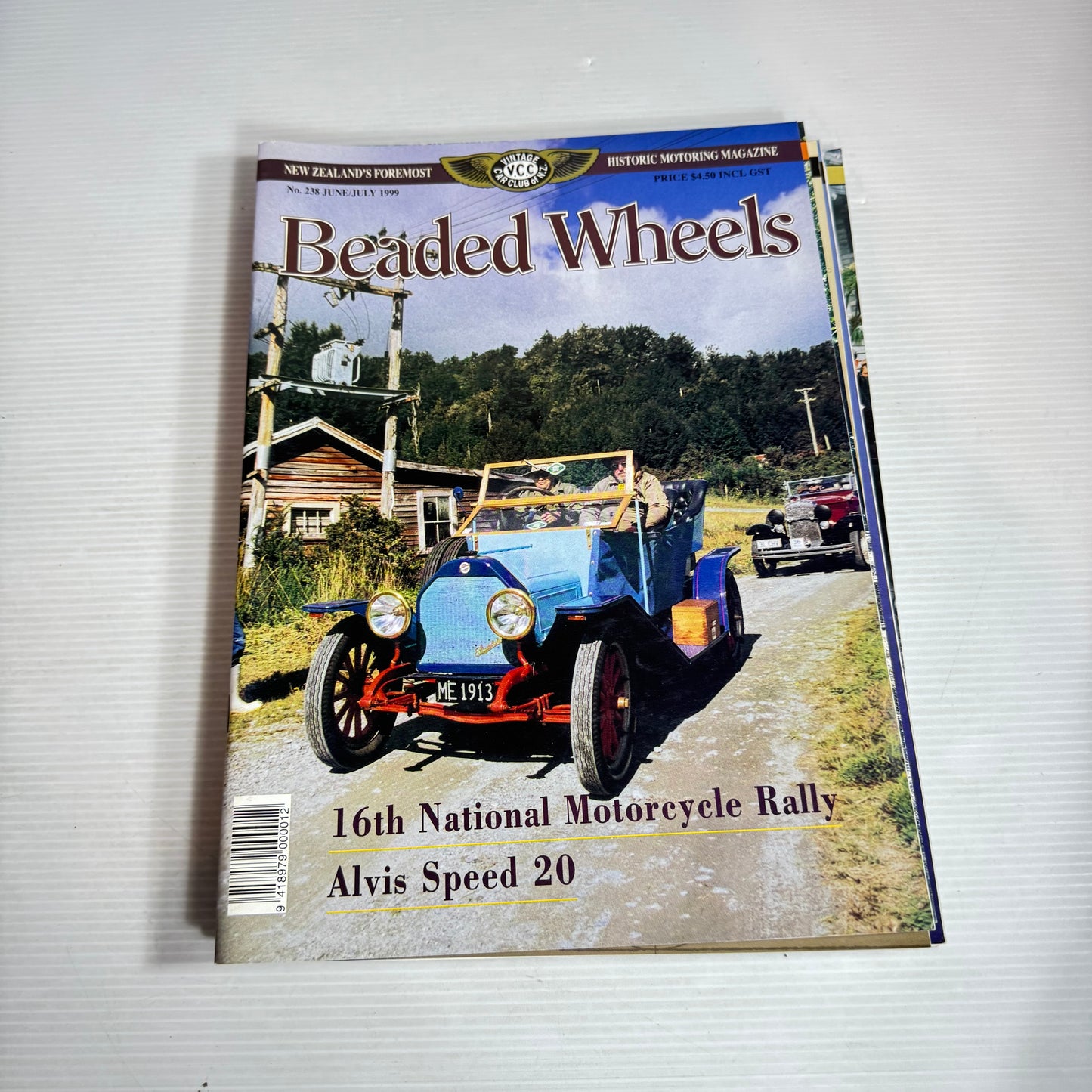 1988-1999 Beaded Wheels Vintage Magazine Bundle x 30 Magazines (2621)