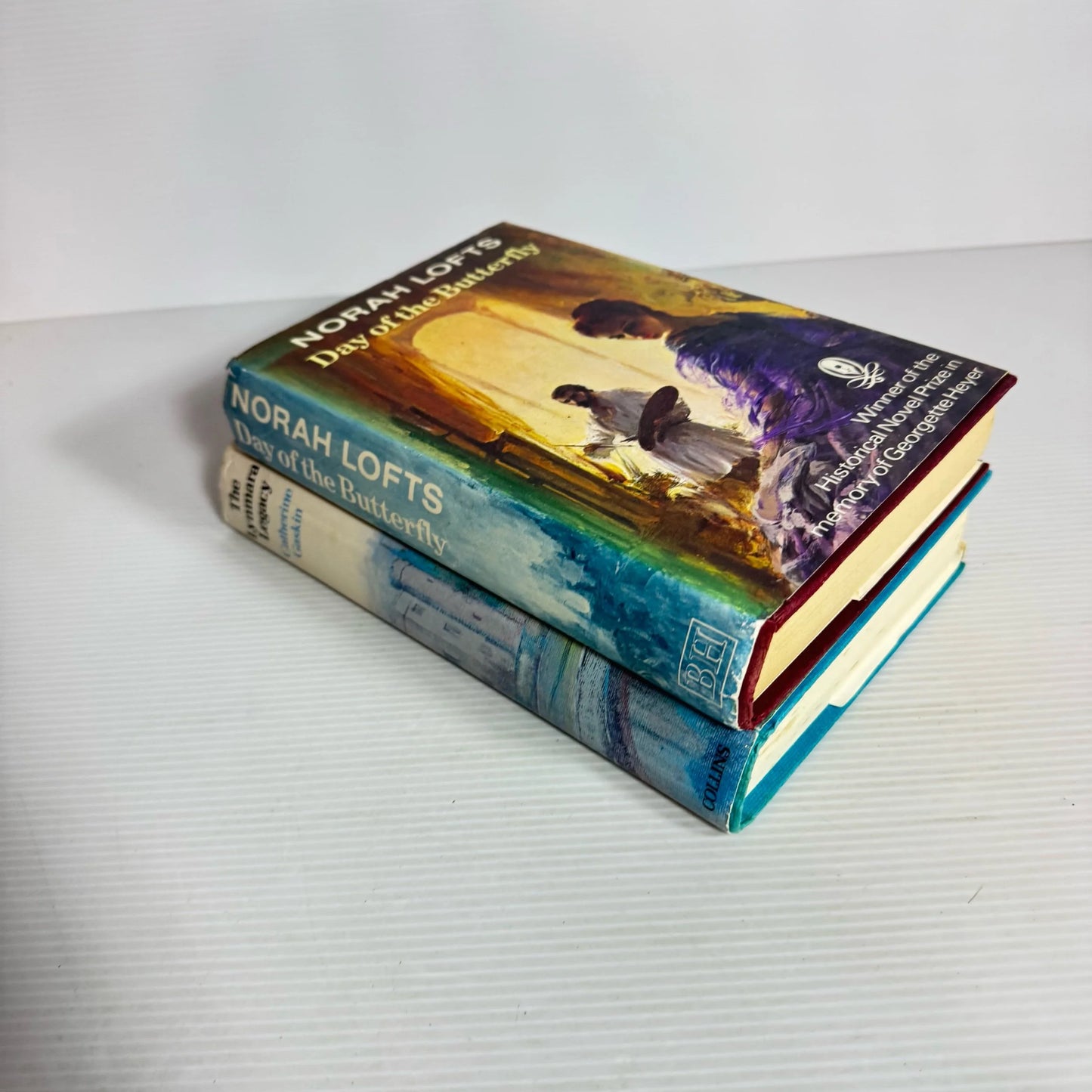 Historical Vintage Book Bundle x 2 : Day of the Butterfly - Norah Lofts (1979) & The Lynmara Legacy - Catherine Gaskin (1975) (2312)