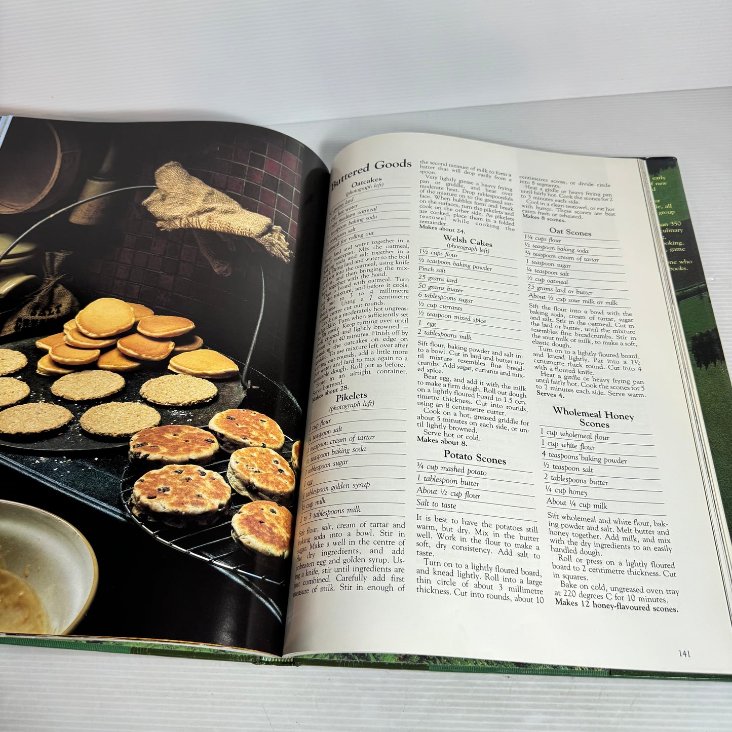 New Zealand Hardcover Cookbook Bundle x 3 : Taste of New Zealand : Winter, Country New Zealand : A Culinary Journey, The Beautiful New Zealand Cookbook - Tui Flower (2932)