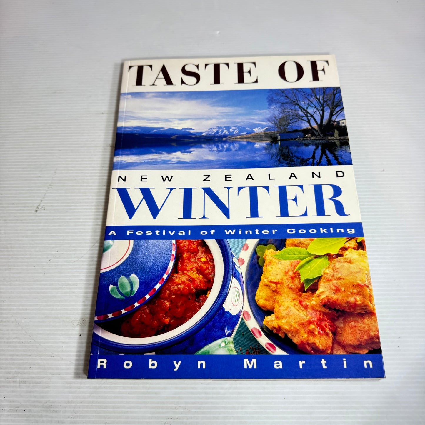 New Zealand Large Cookbook Bundle x 3 : Taste of New Zealand : Winter - Robyn Martin, New Zealand Food & Cookery - David Burton, Huka Lodge's Cookbook (2933)