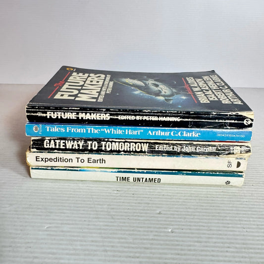 Science Fiction Book Bundle x 5 Books : Mixed Authors (Vintage 1963- 1979) (2022)