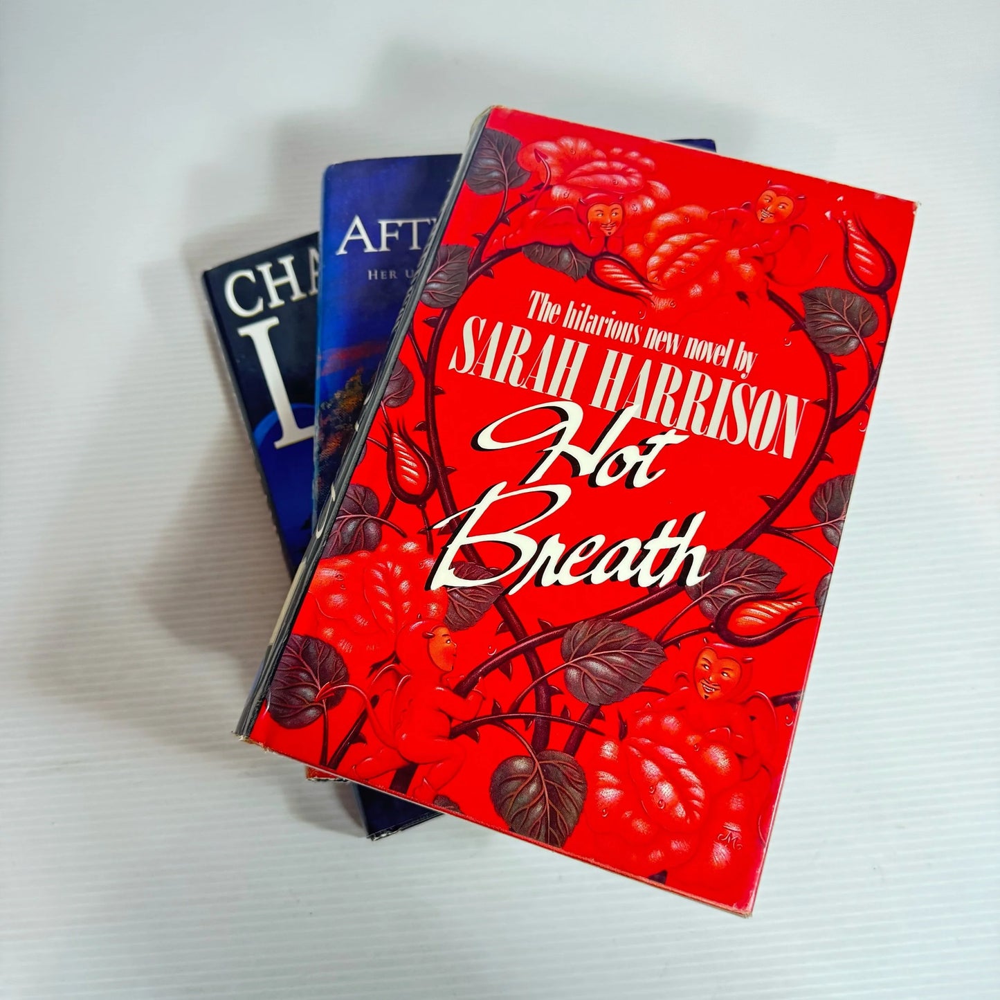 Romance Hardcover Book Bundle x 3 Books : Mixed Authors (2347)