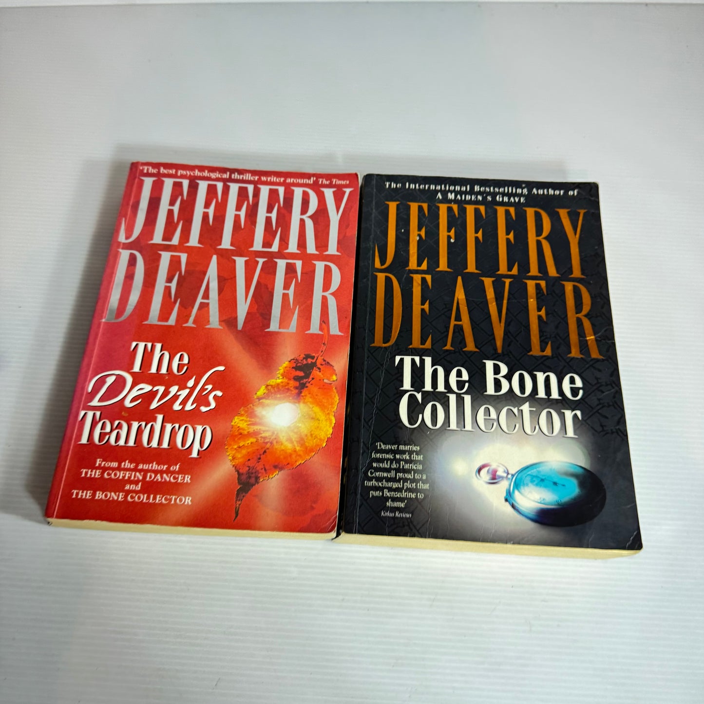 Jeffery Deaver Book Bundle x 2 : The Bone Collector & The Devil's Teardrop (2431)