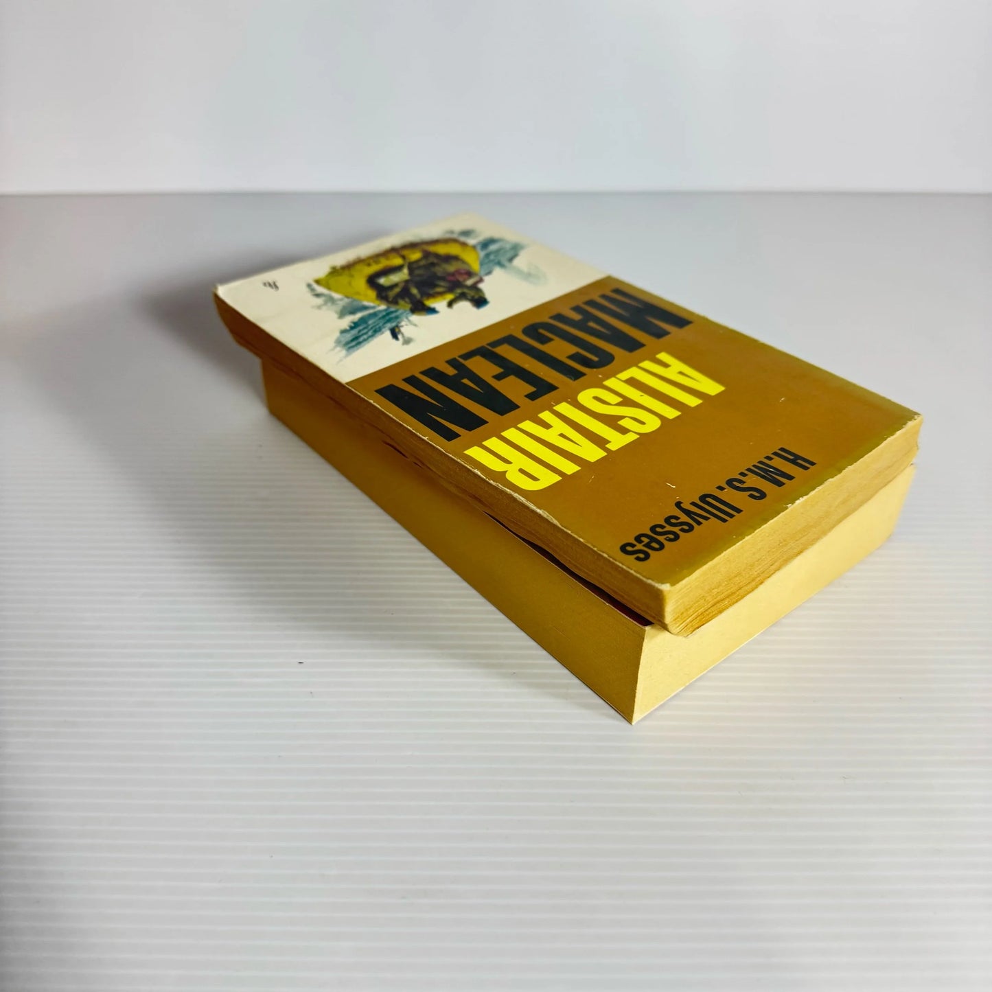 Alistair MacLean Book Bundle x 2 Books : H.M.S Ulysses (1969) & South By Java Head (2008) (2216)