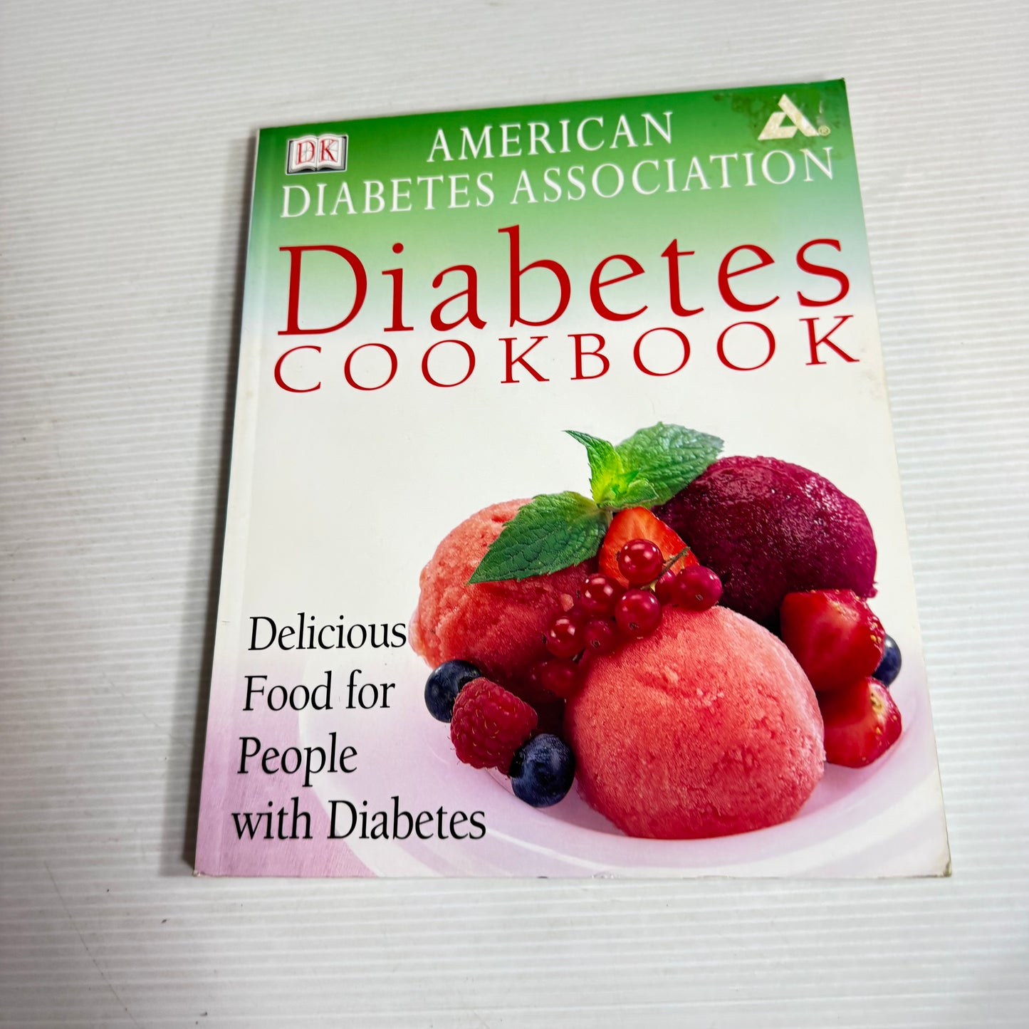 Diabetes Cookbook x 2 Books : Diabetes Cookbook - American Diabetes Association, You Can Eat Well with Diabetes! - Helen V. Fisher (2803)(2803)