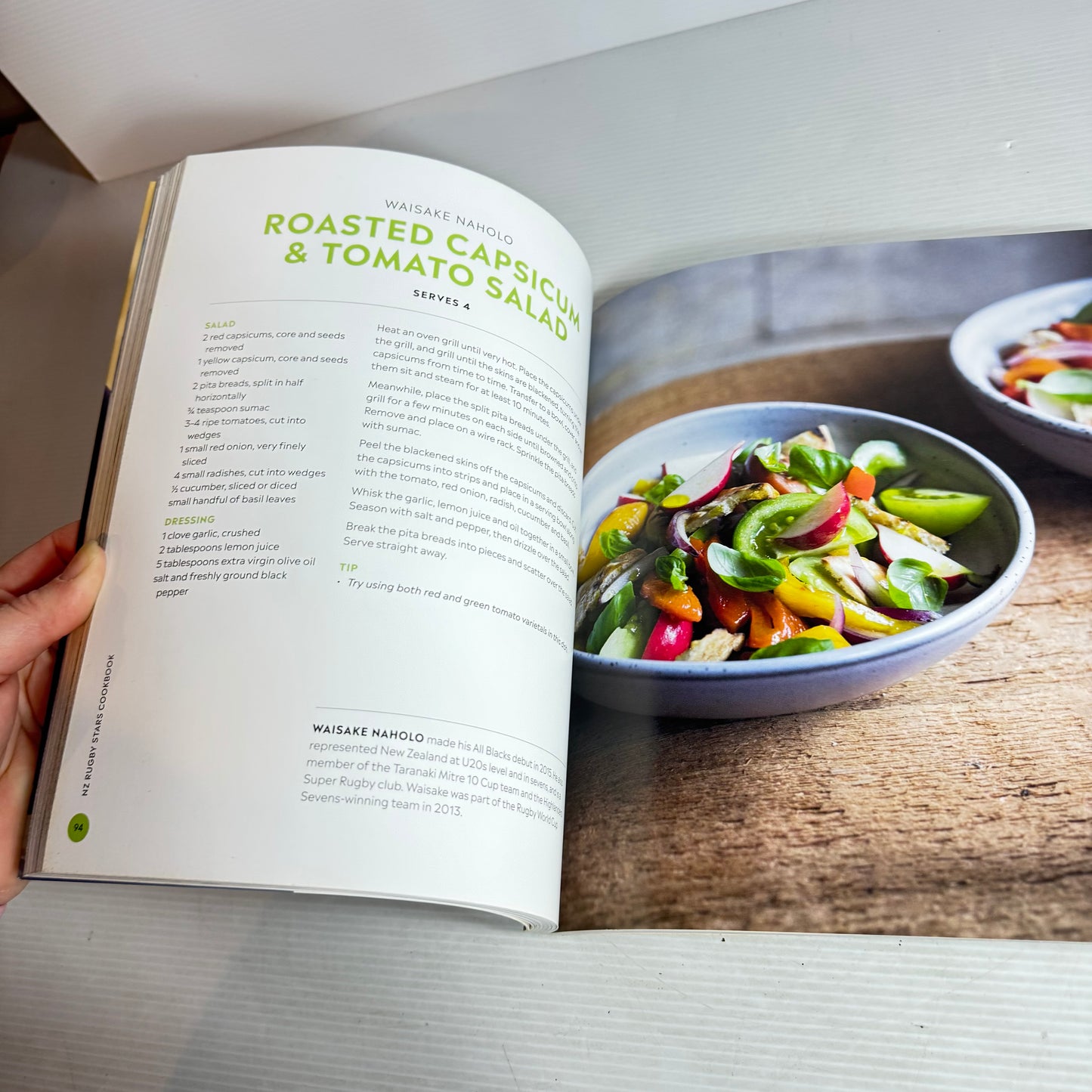 Kiwi Cookbook Bundle x 3 : The Kiwi Beer Lover's Cookbook, Hunger for the Wild - Al Brown & Steve Logan, NZ Rugby Stars Cookbook : Cooking From the Heart (2917)(2917)
