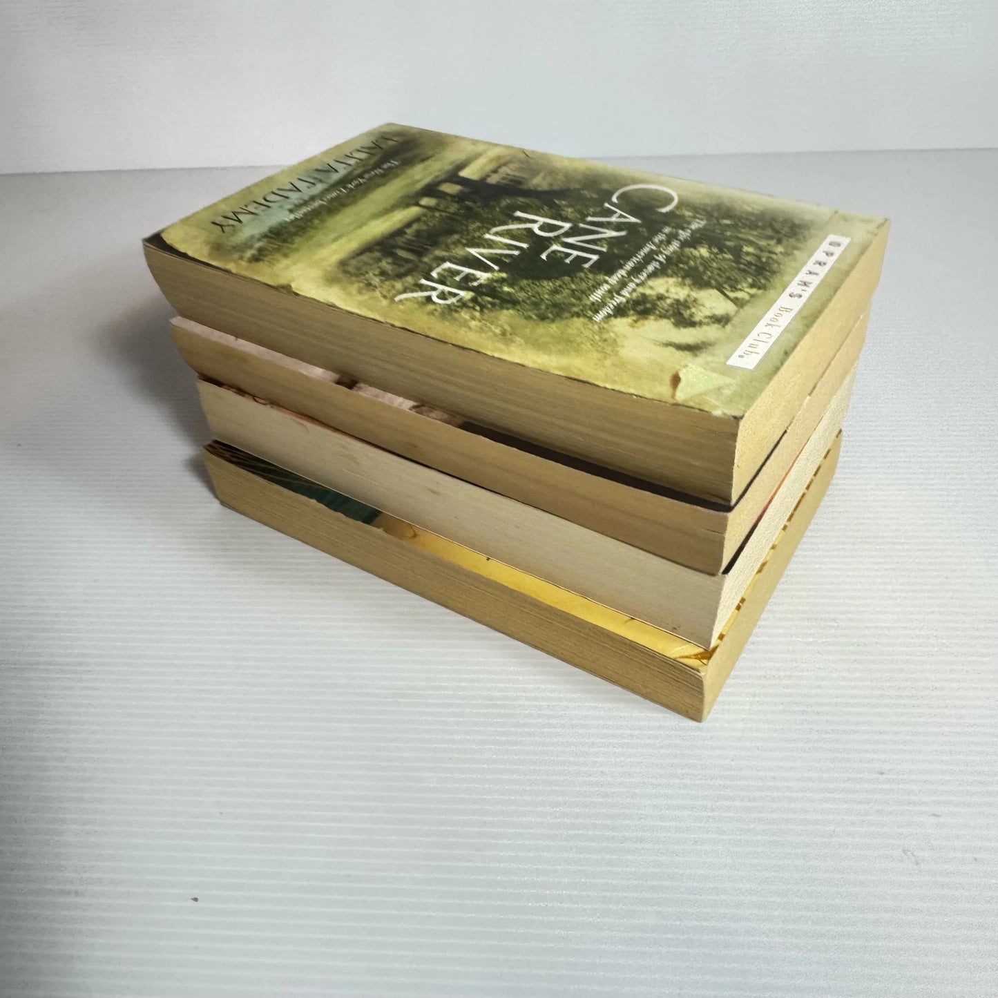 Historical Book Bundle x 4 Books : Various Authors (2200)