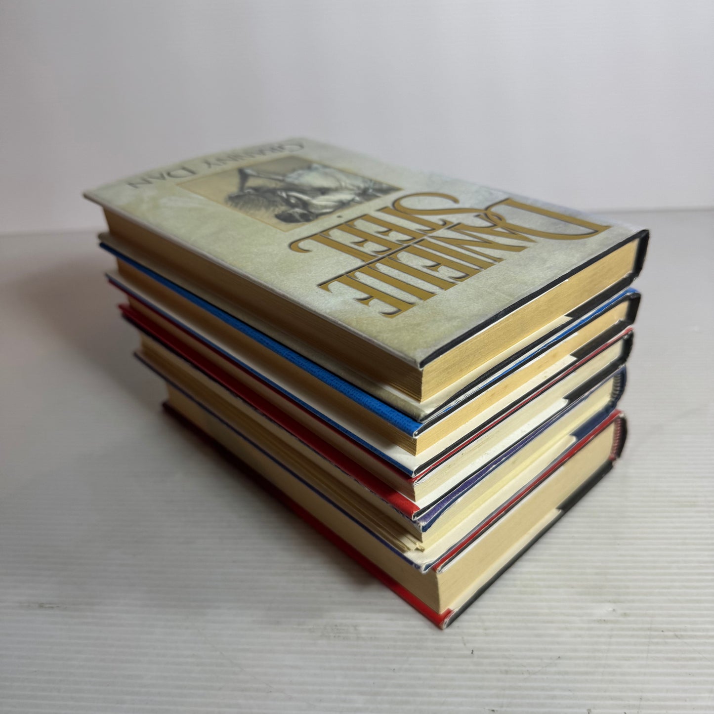 Danielle Steel Hardcover Book Bundle x 5 : The House on Hope Street, Johnny Angel, Granny Dan, Five Days in Paris, The Ranch (2826)