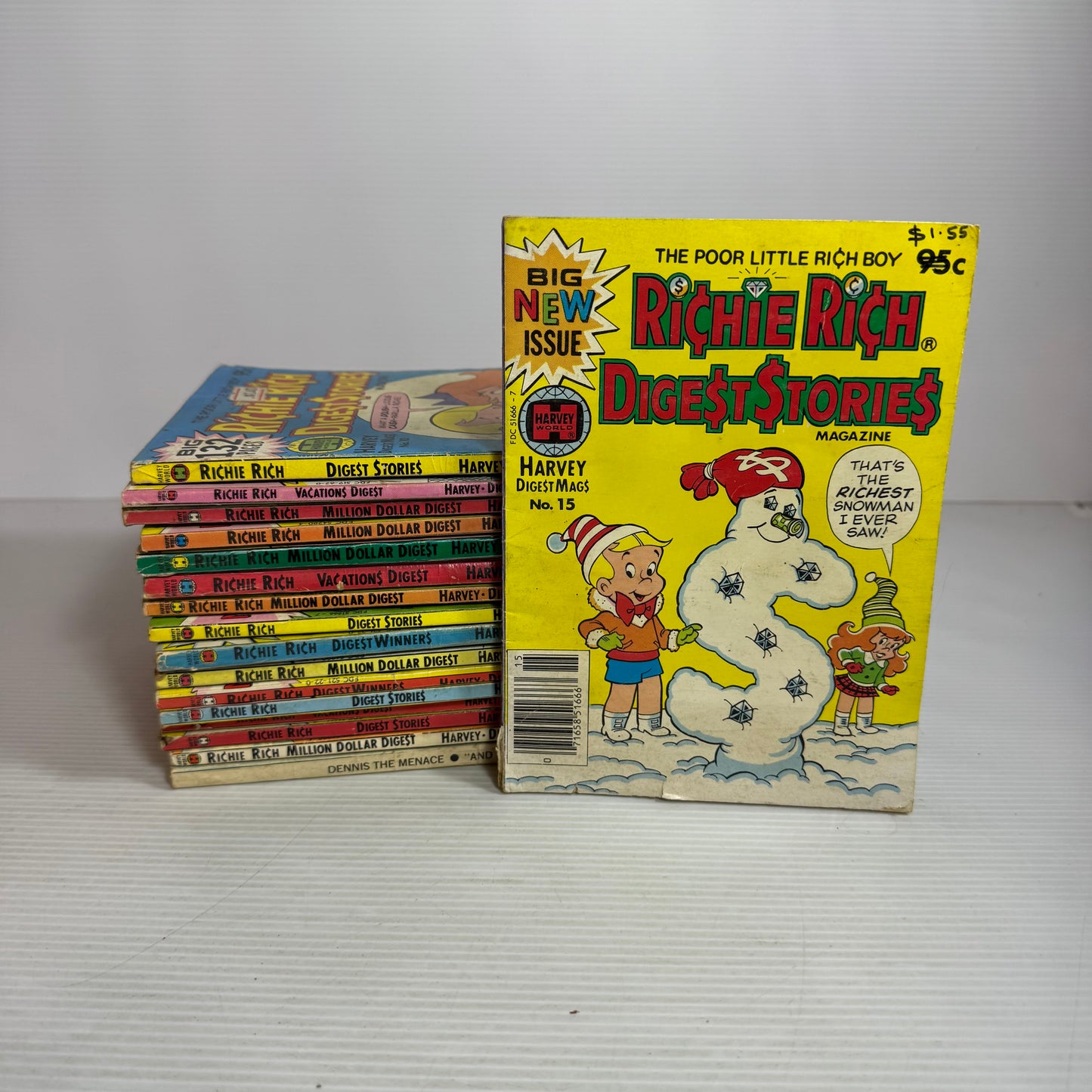 Vintage 1970's Richie Rich Comic Book Collection - 16 Books (2590)