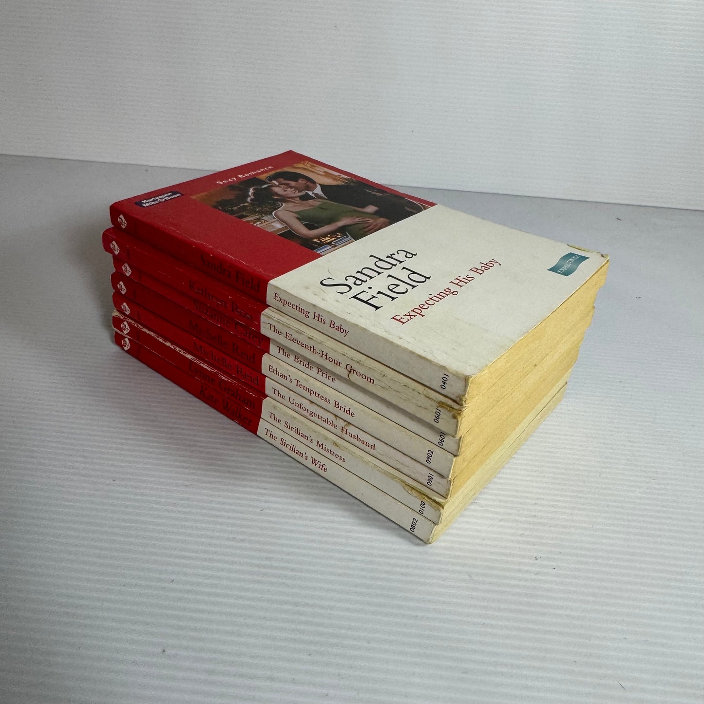 Mills & Boon Sexy Romance Book Bundle x 7 Books (3159)
