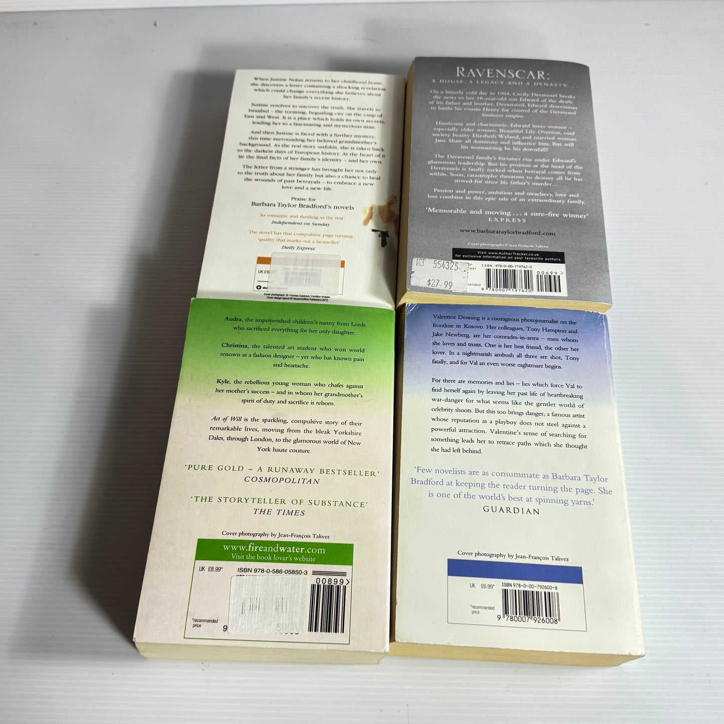 Barbara Taylor Bradford Book Bundle x 4 Books (3129)